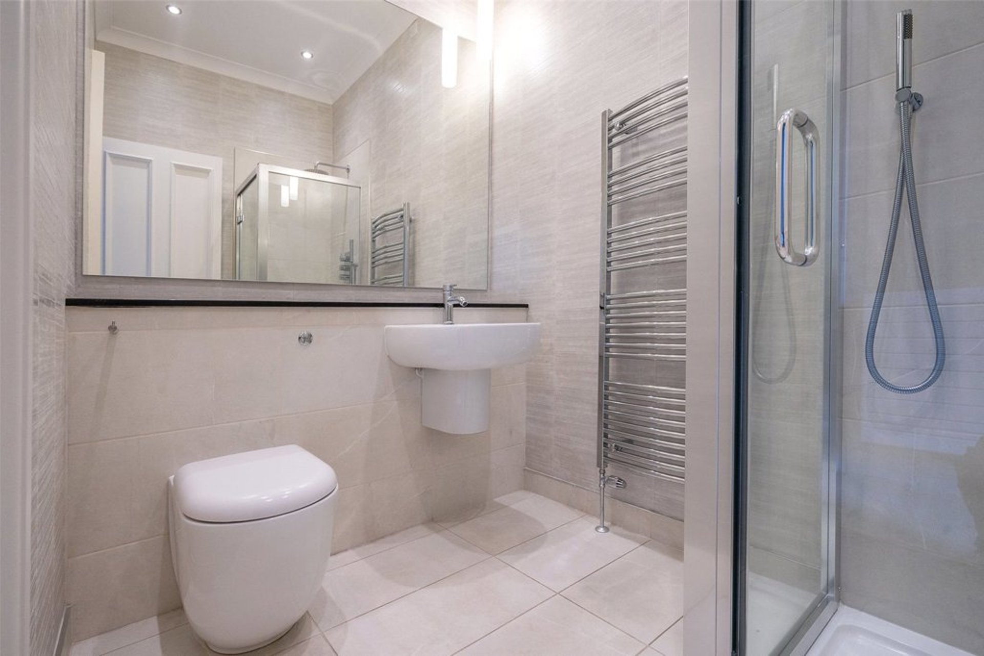 Flat 4, 9 Chester Street, Edinburgh, EH3 7RF - Picture #3
