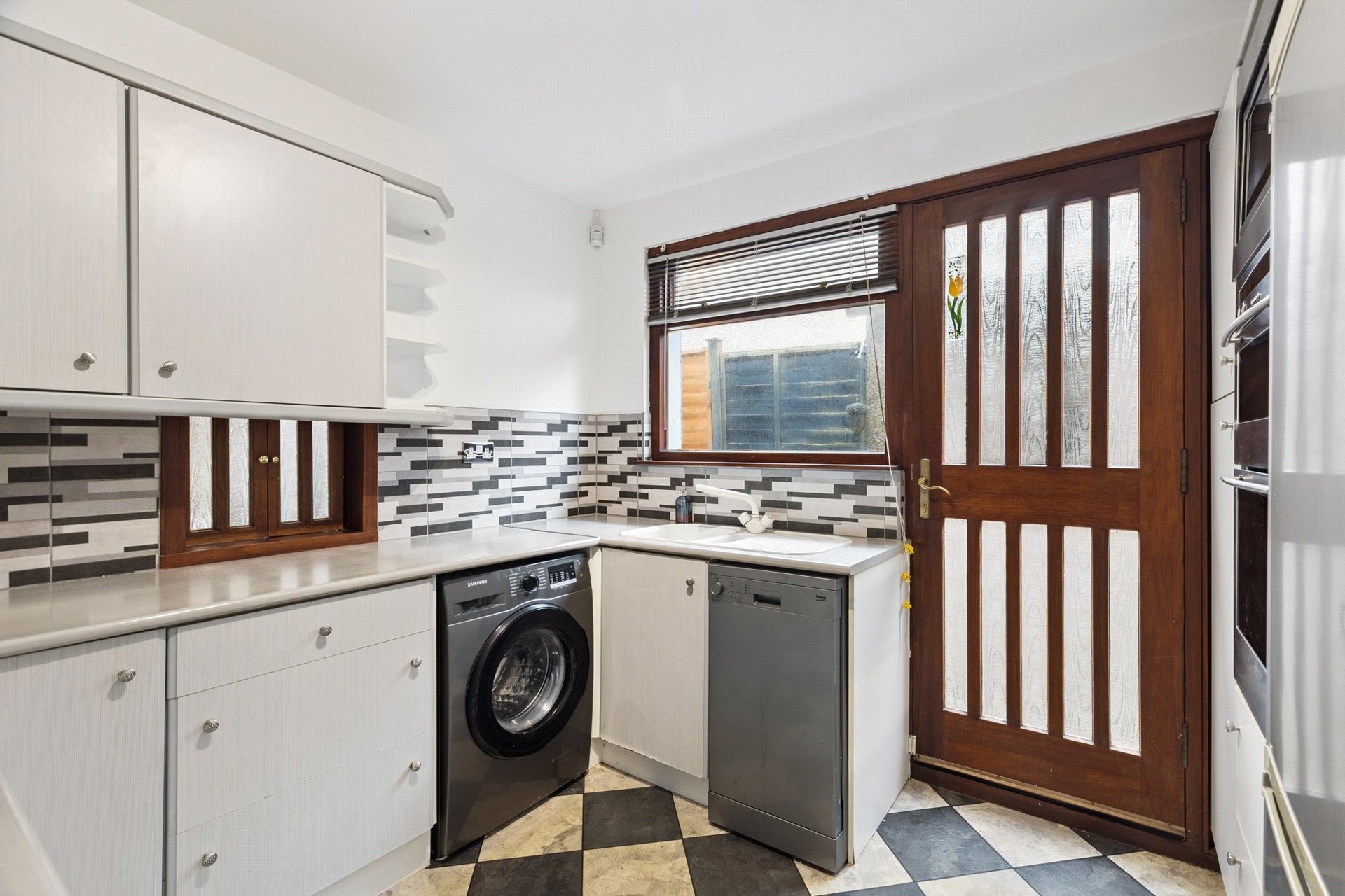 13 Dunkeld Drive, Bearsden, Glasgow, G61 2AP - Picture #11