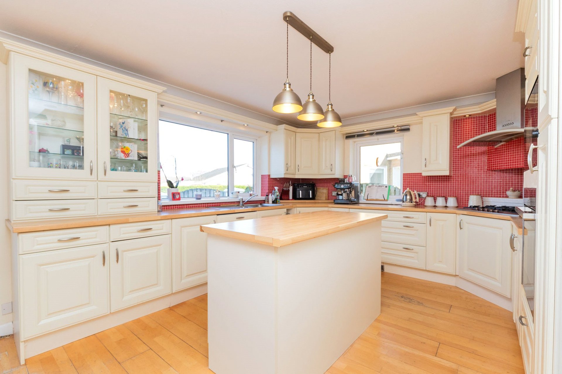 9 Kirkdene Bank, Newton Mearns, Glasgow, East Renfrewshire, G77 5RG - Picture #14