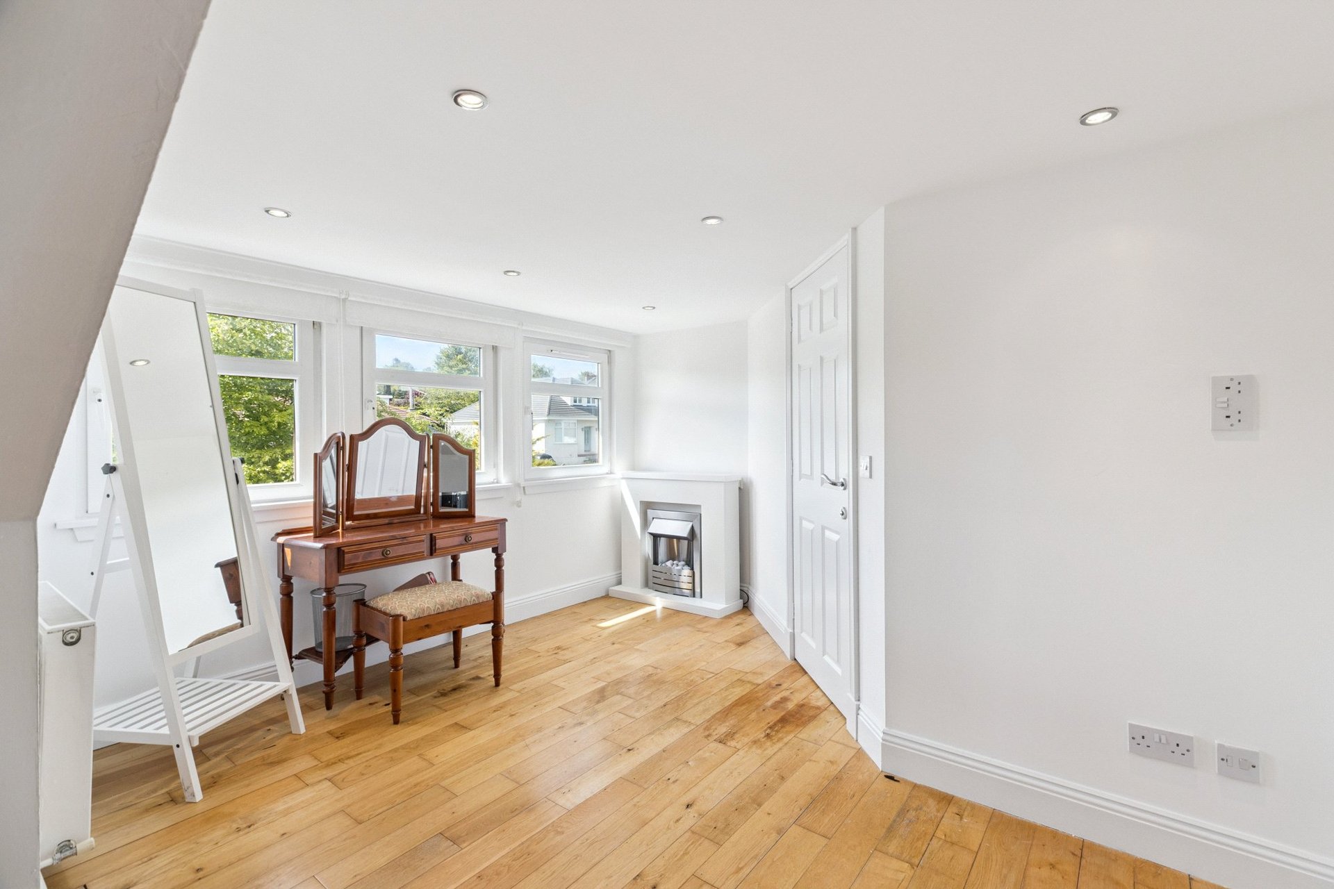 55 Eaglesham Road, Clarkston, Glasgow, G76 7TR - Picture #20