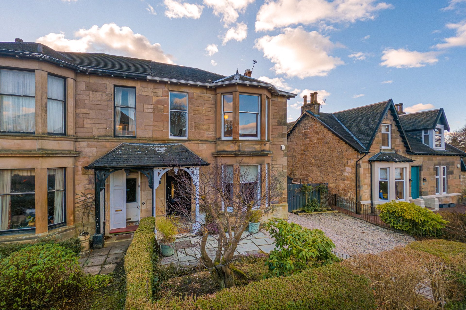 152 Old Castle Road, Cathcart, Glasgow, G44 5TW - Picture #2