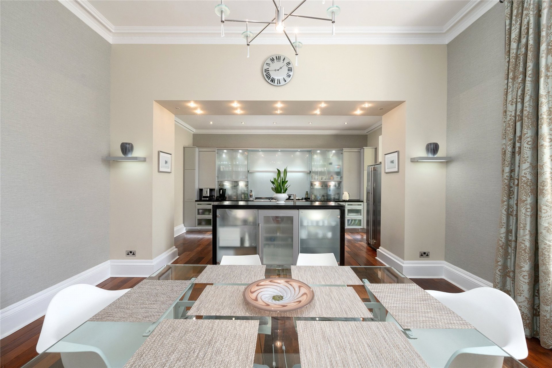 9 Inverleith Row, Edinburgh, EH3 5LS - Picture #12