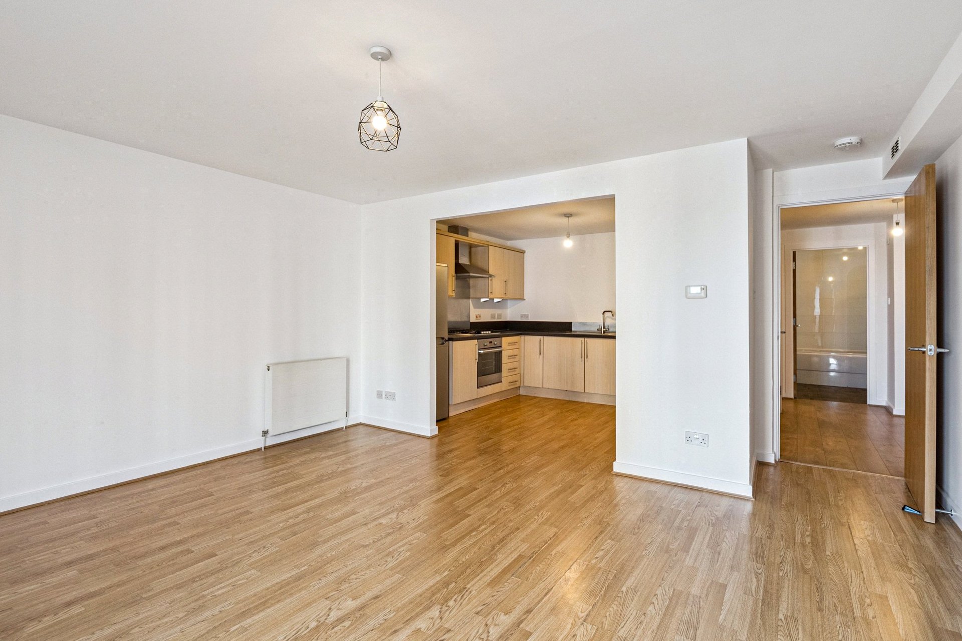 1, 8 Salamander Court, Leith, Edinburgh, EH6 7JN - Picture #3