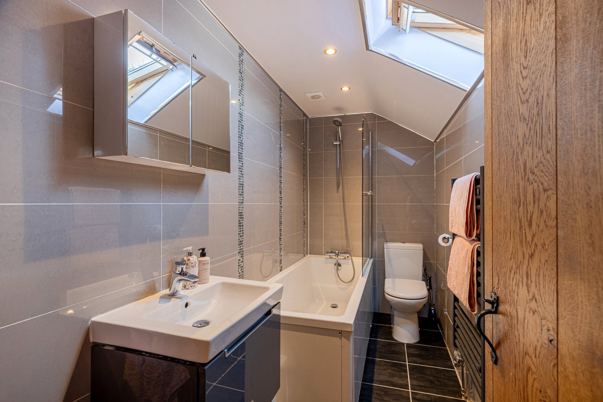 Quarry Cottage, 30C Polnoon Street, Eaglesham, East Renfrewshire, G76 0BG - Picture #23