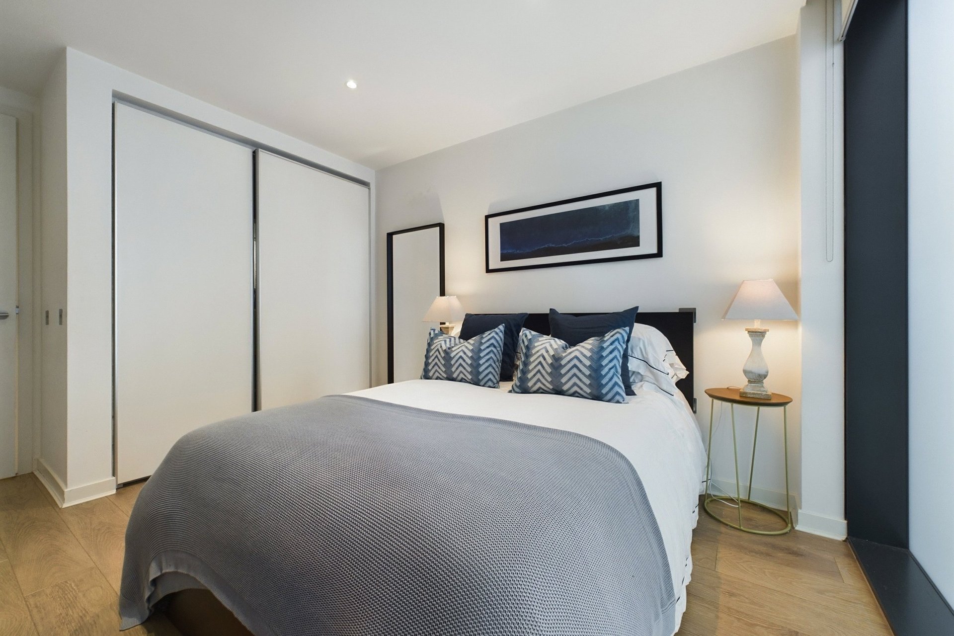 Flat 3, 34 Simpson Loan, Edinburgh, Midlothian, EH3 9GF - Picture #11