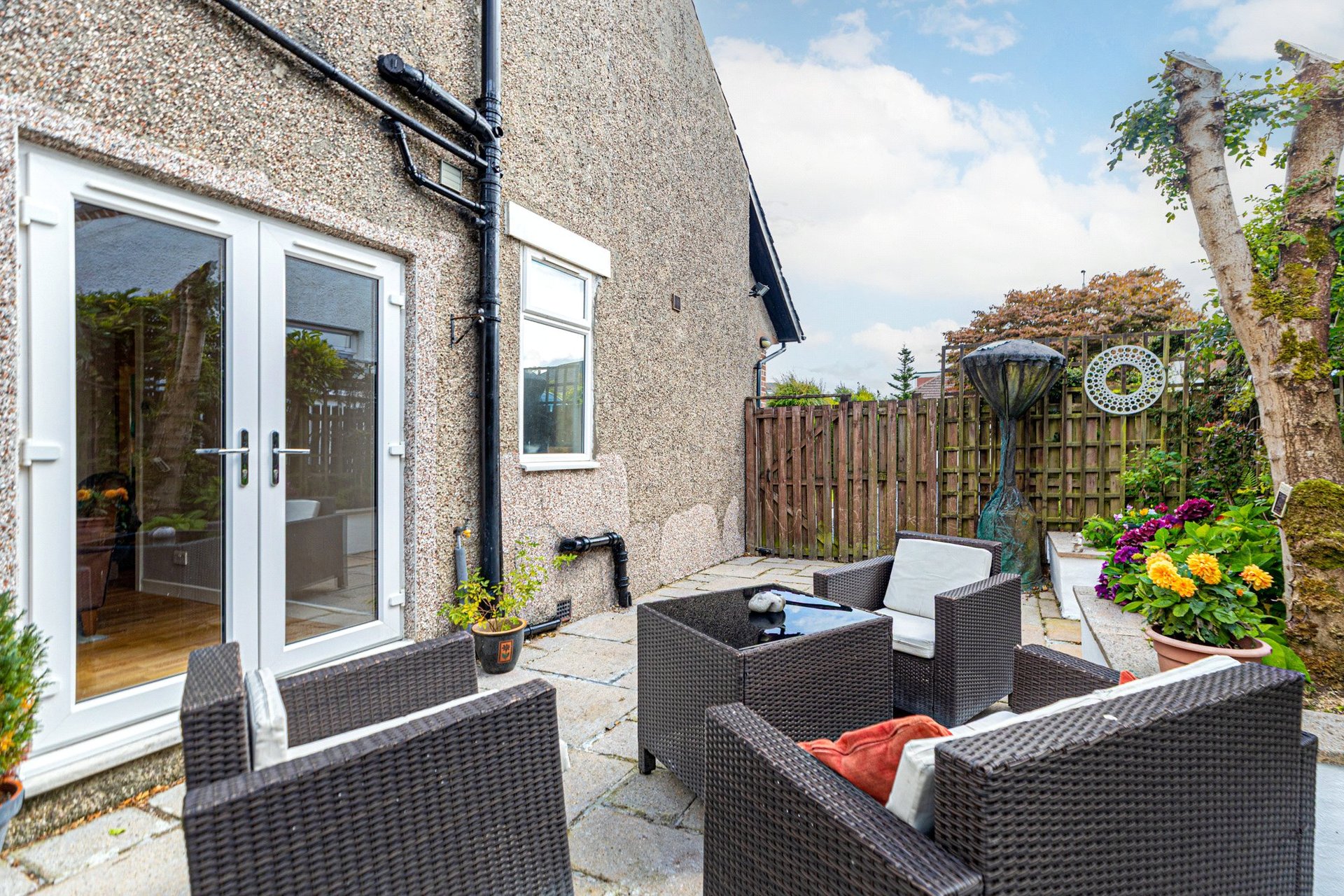2 Raeside Avenue, Newton Mearns, Glasgow, G77 5AD - Picture #34