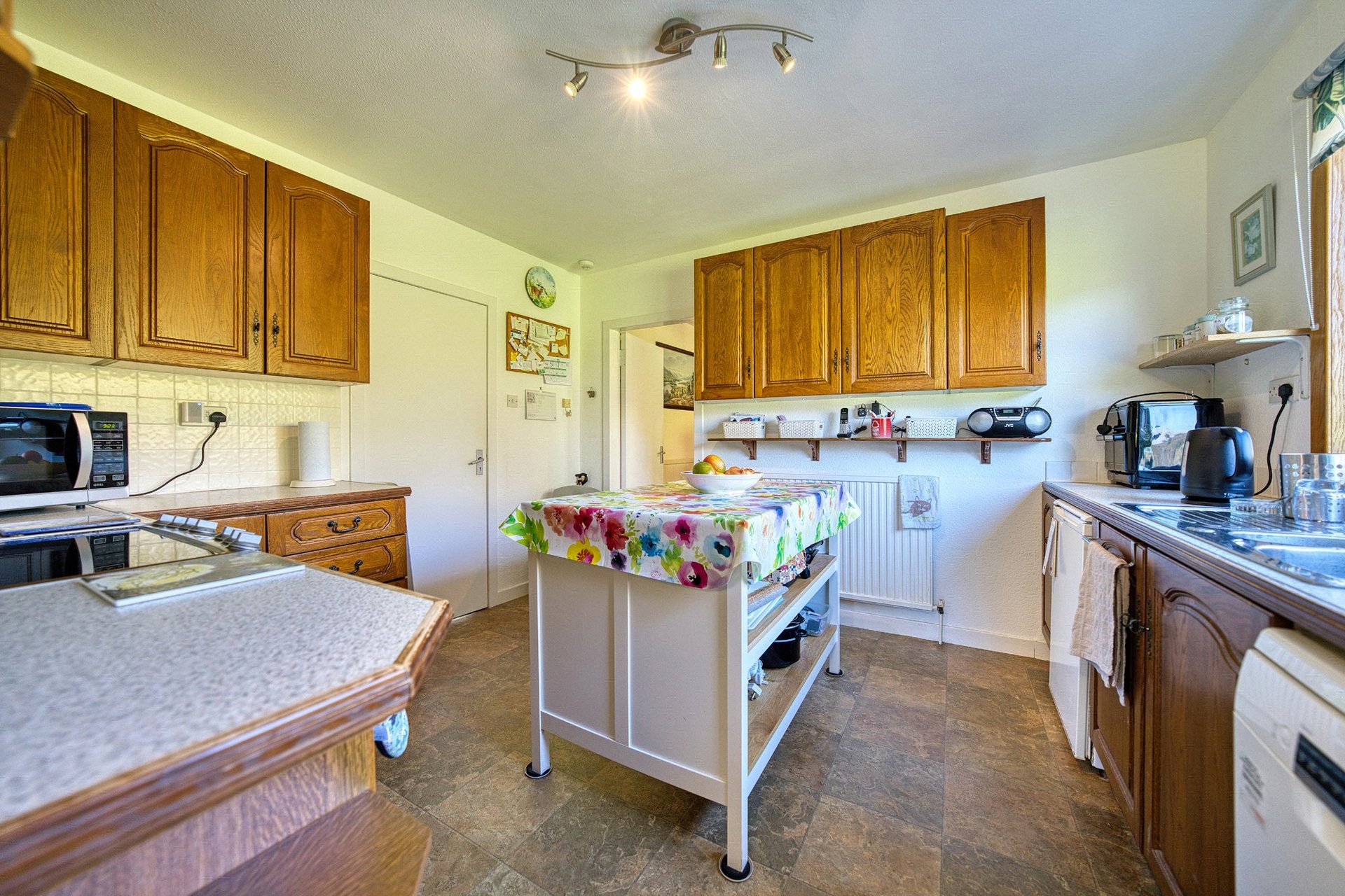 Rosail, Foulpapple Road, Newmilns, East Ayrshire, KA16 9LB - Picture #13