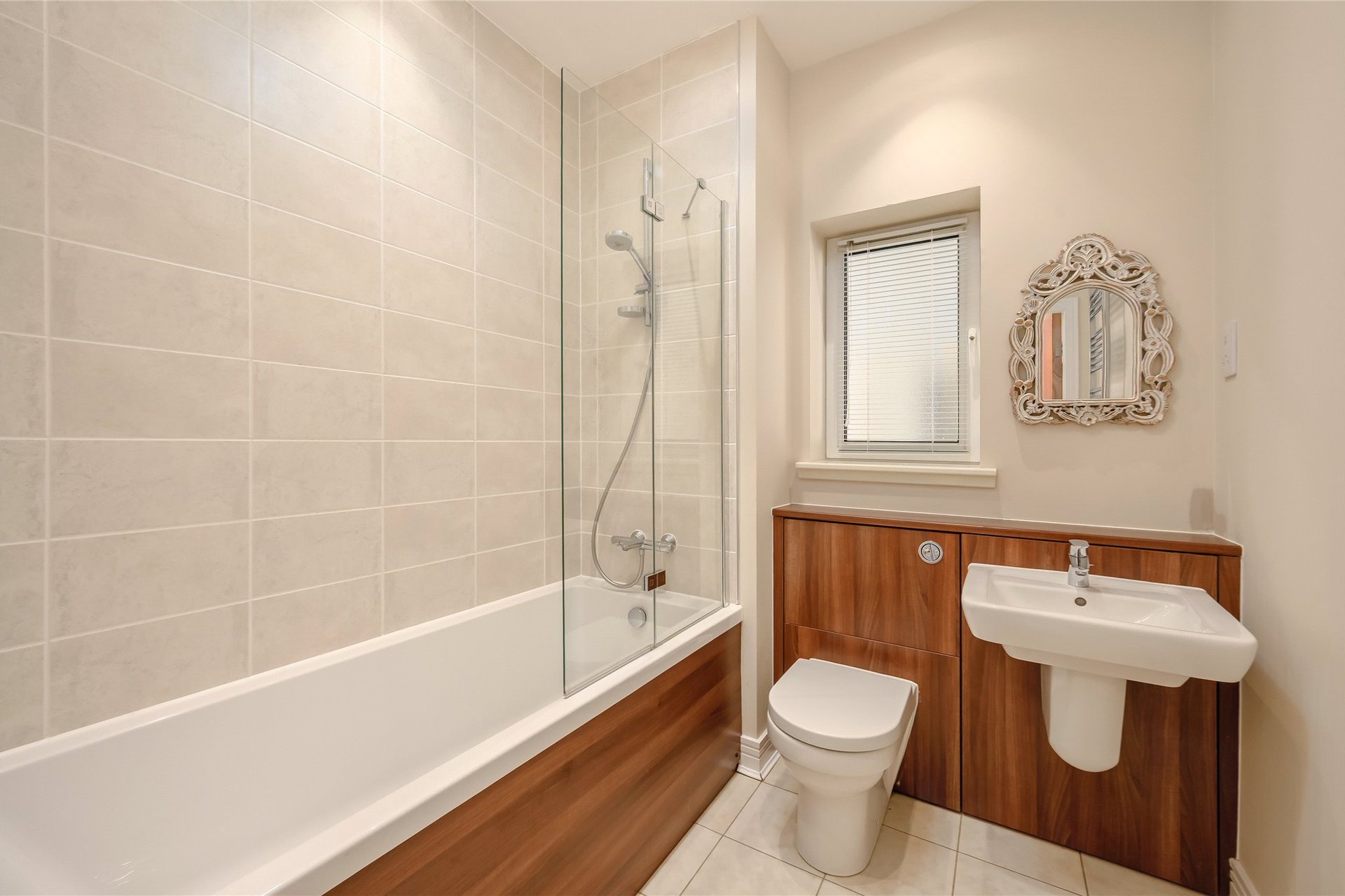 62/2 Larkfield Gardens, Edinburgh, EH5 3QB - Picture #14