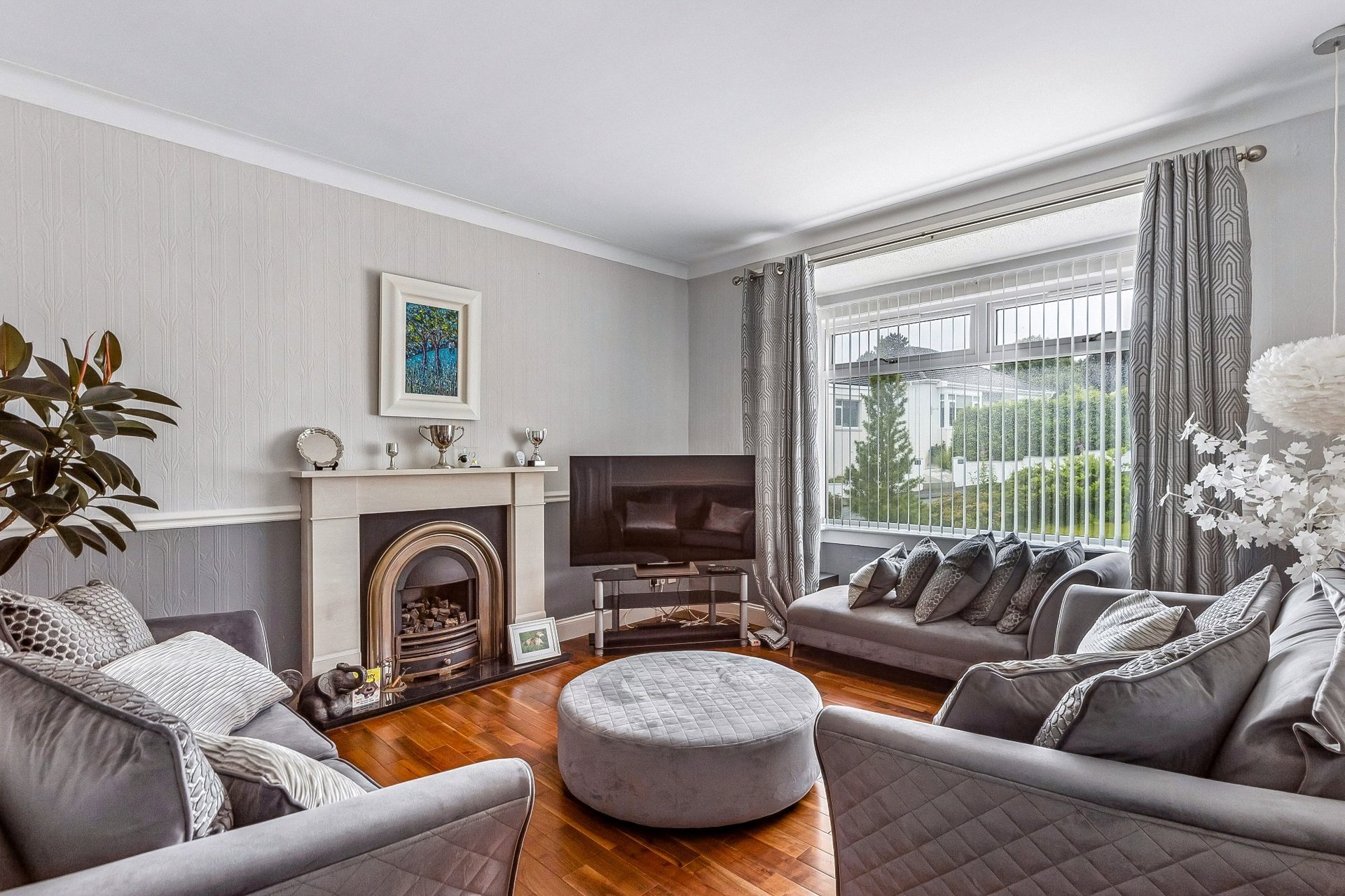 10 Etive Avenue, Bearsden, G61 2ET - Picture #3