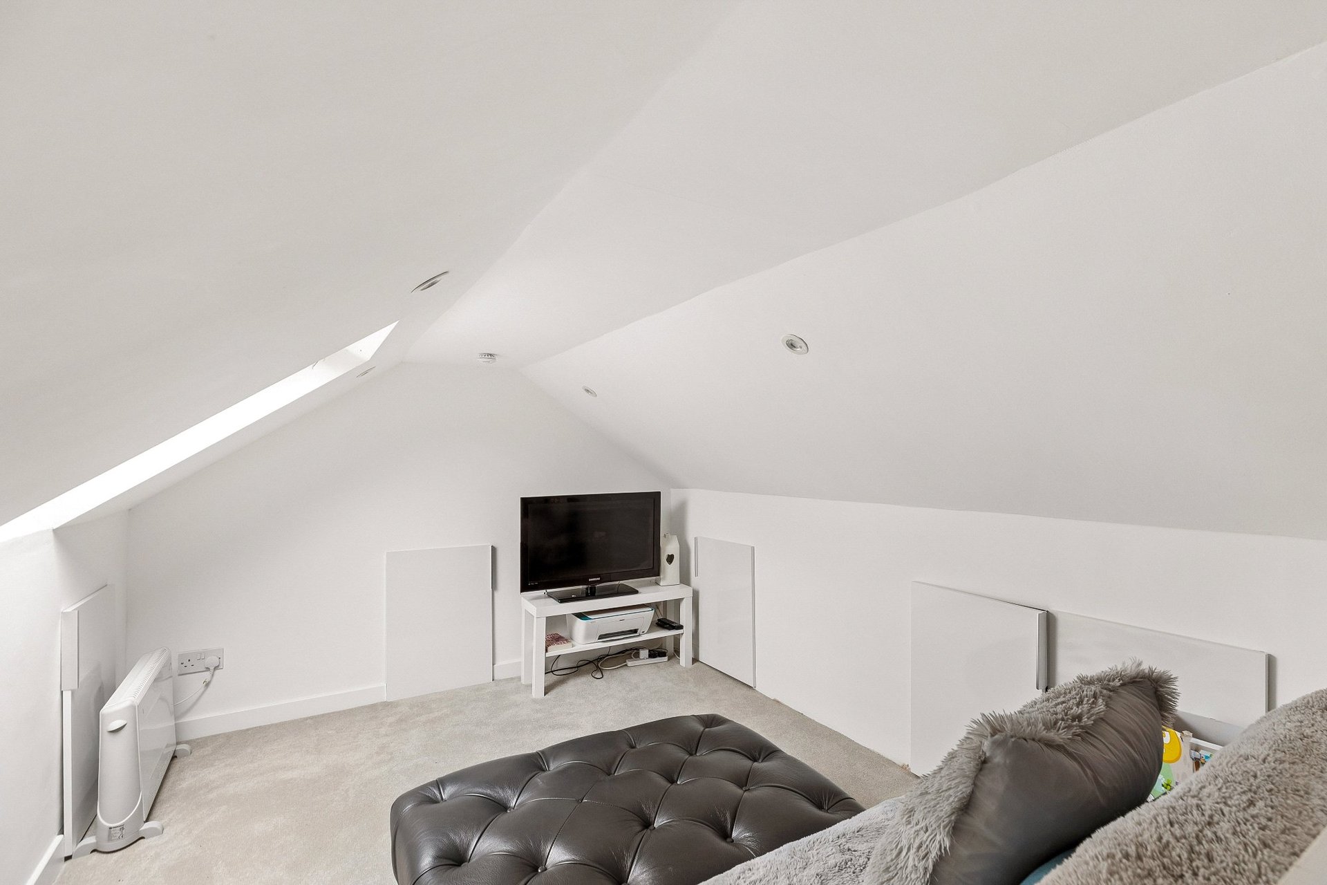 104 Ledi Drive, Bearsden, G61 4JP - Picture #20