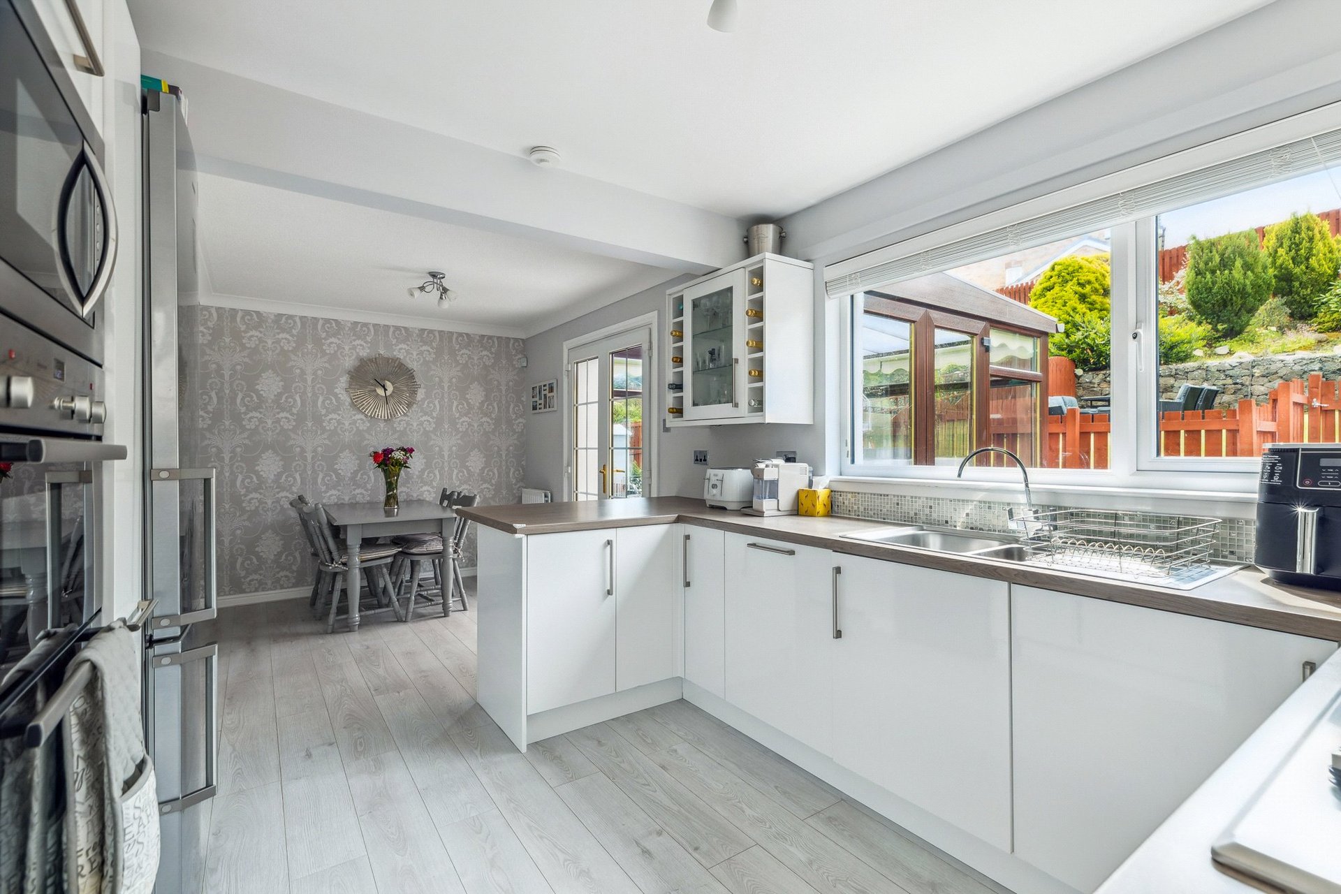 38 Burncrooks Avenue, Bearsden, G61 4NL - Picture #6