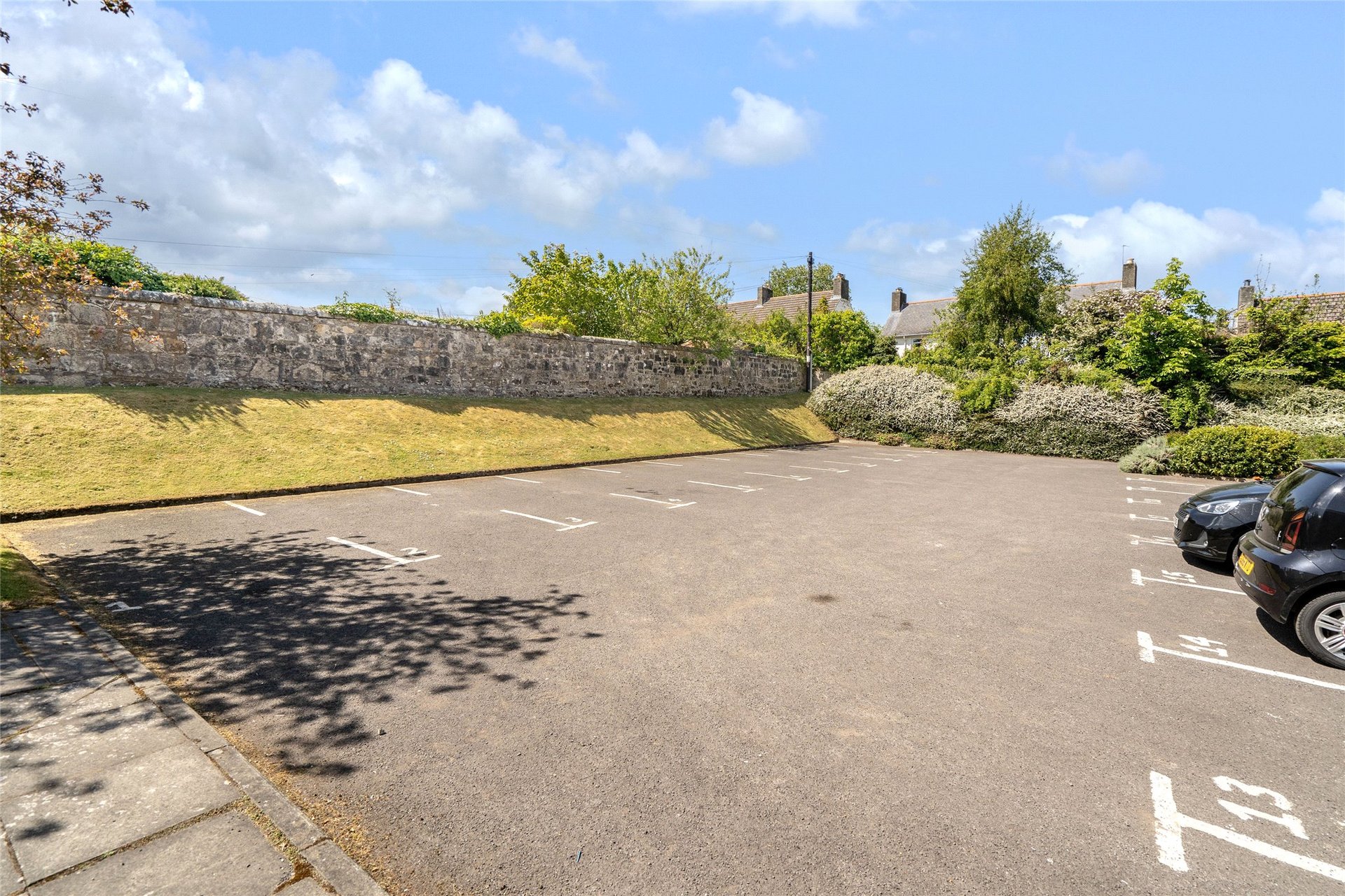 16 Kate Kennedy Court, James Street, St Andrews, KY16 8YA - Picture #20