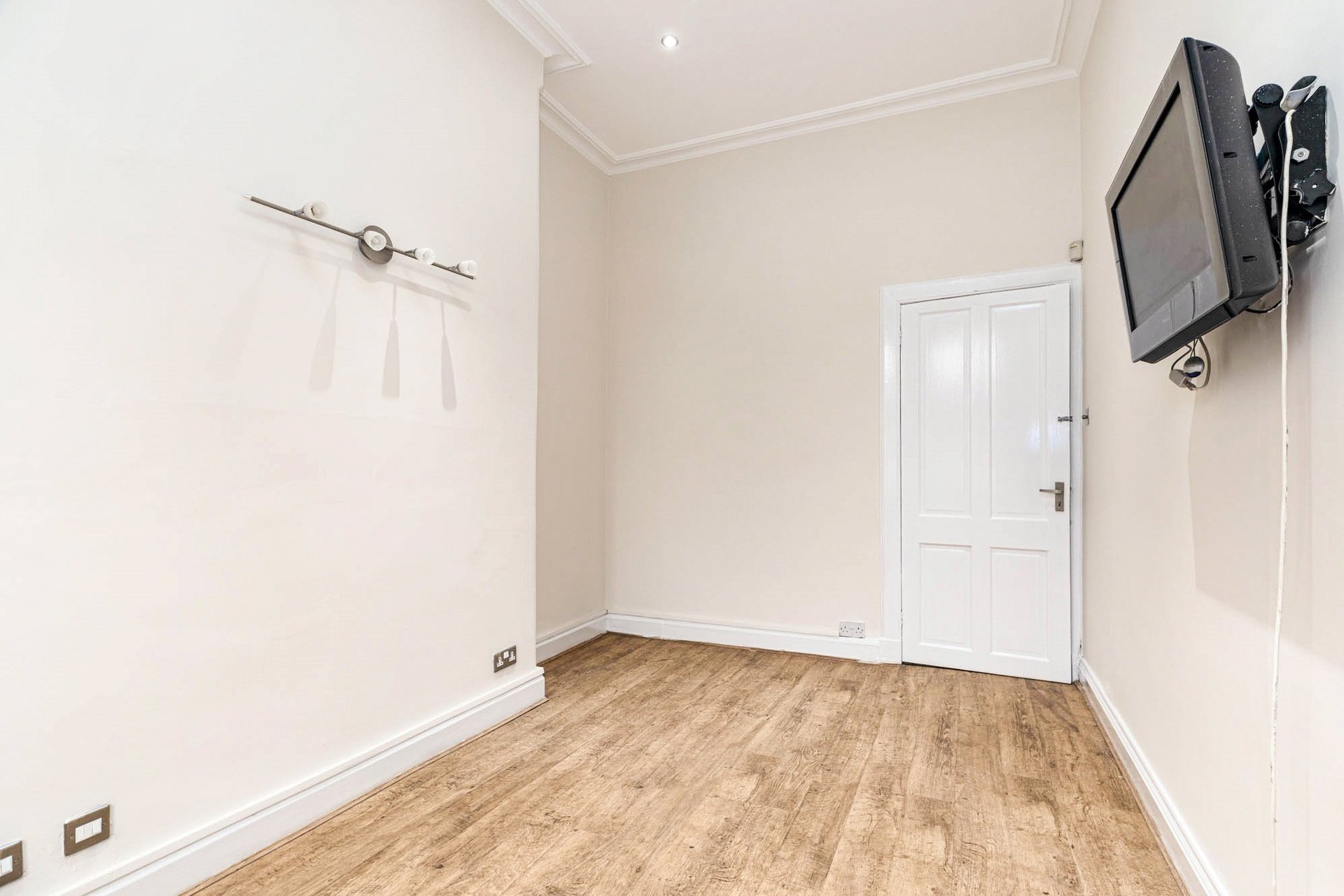 0/2, 5 Mearns Road, Clarkston, Glasgow, East Renfrewshire, G76 7ER - Picture #13