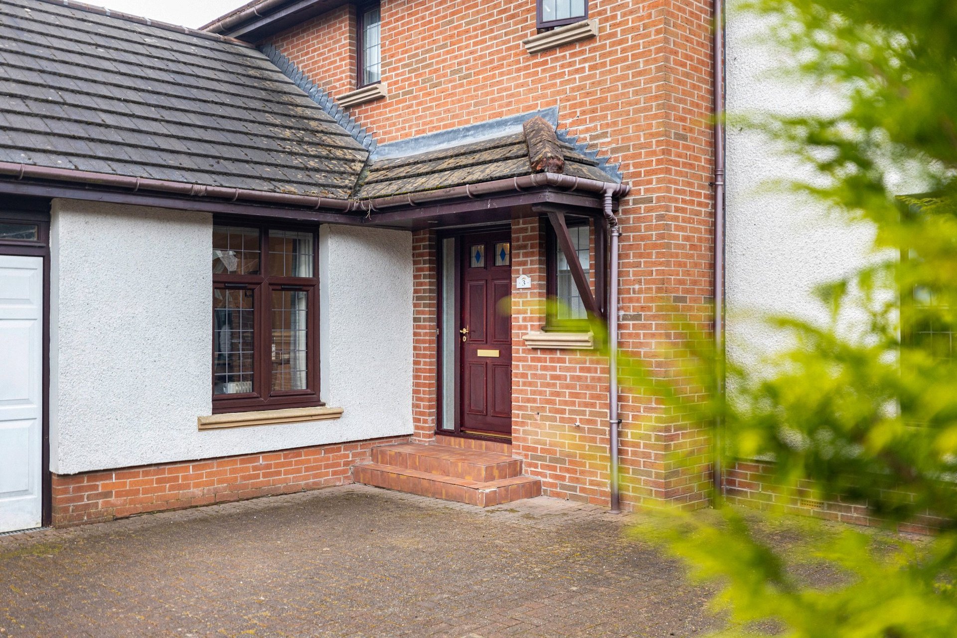 3 Cresswell Grove, Newton Mearns, Glasgow, East Renfrewshire, G77 5FX - Picture #2