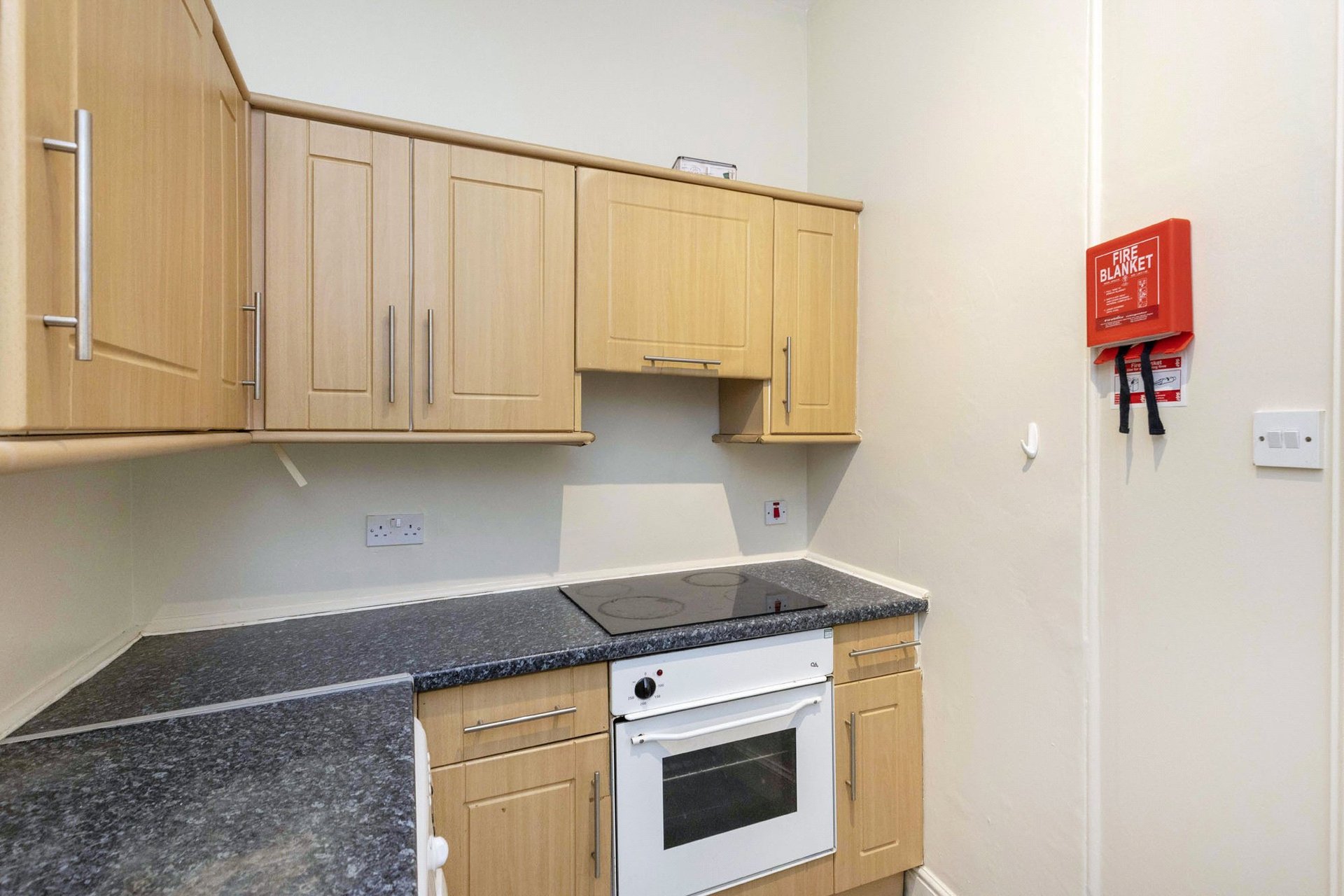 2F1, 20 Roseneath Place, Edinburgh, EH9 1JD - Picture #9