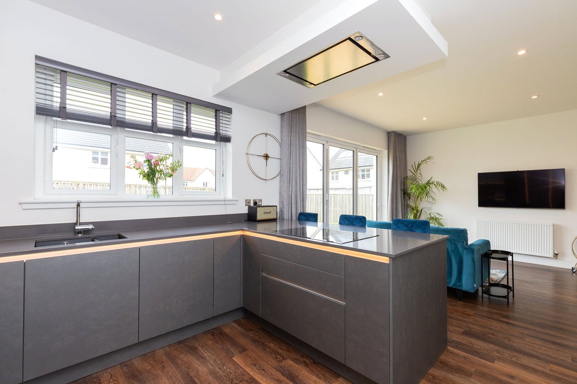 28 Heathcliff Drive, Jackton, Glasgow, G75 8ZA - Picture #14