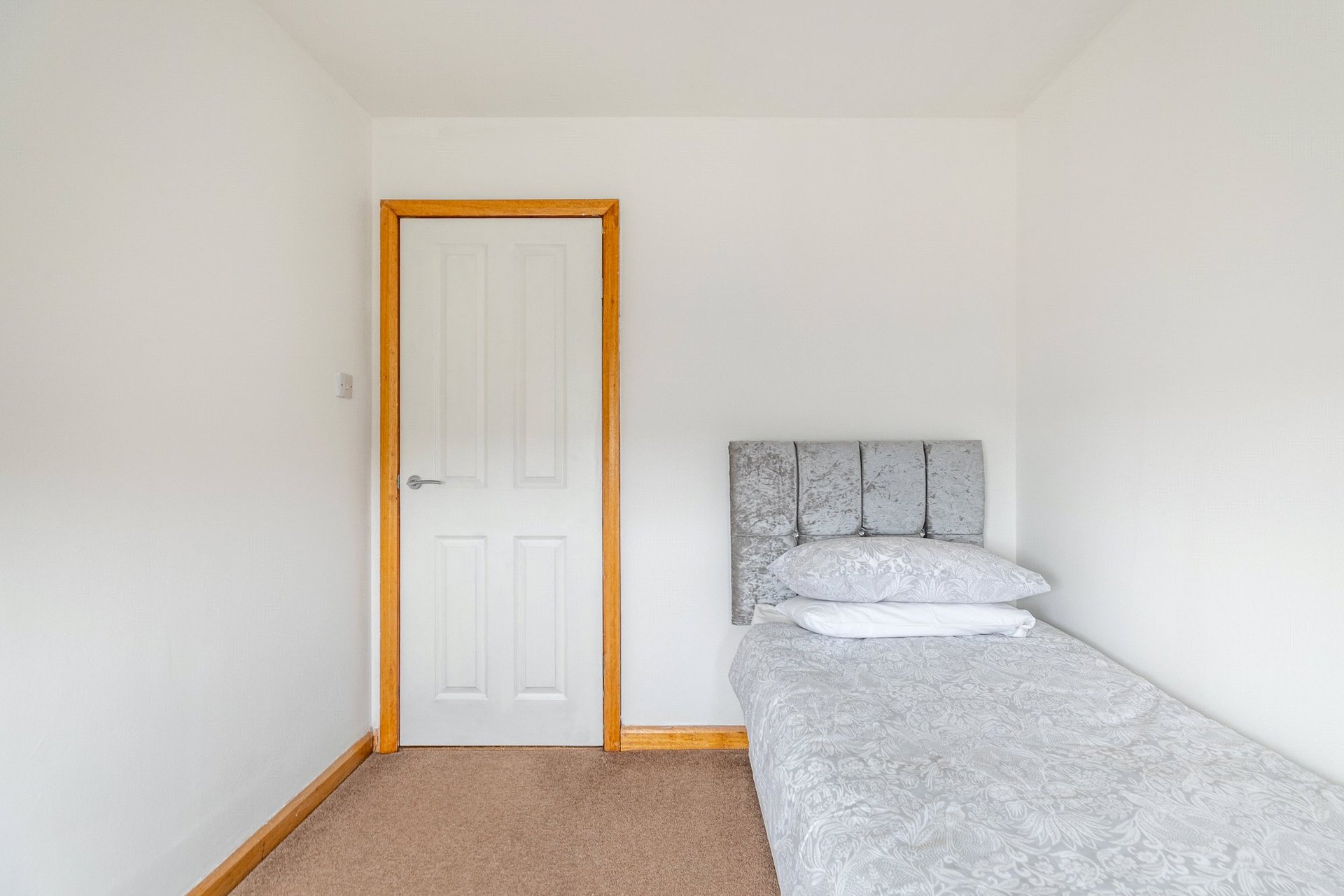 48 Grampian Way, Bearsden, G61 4RW - Picture #20