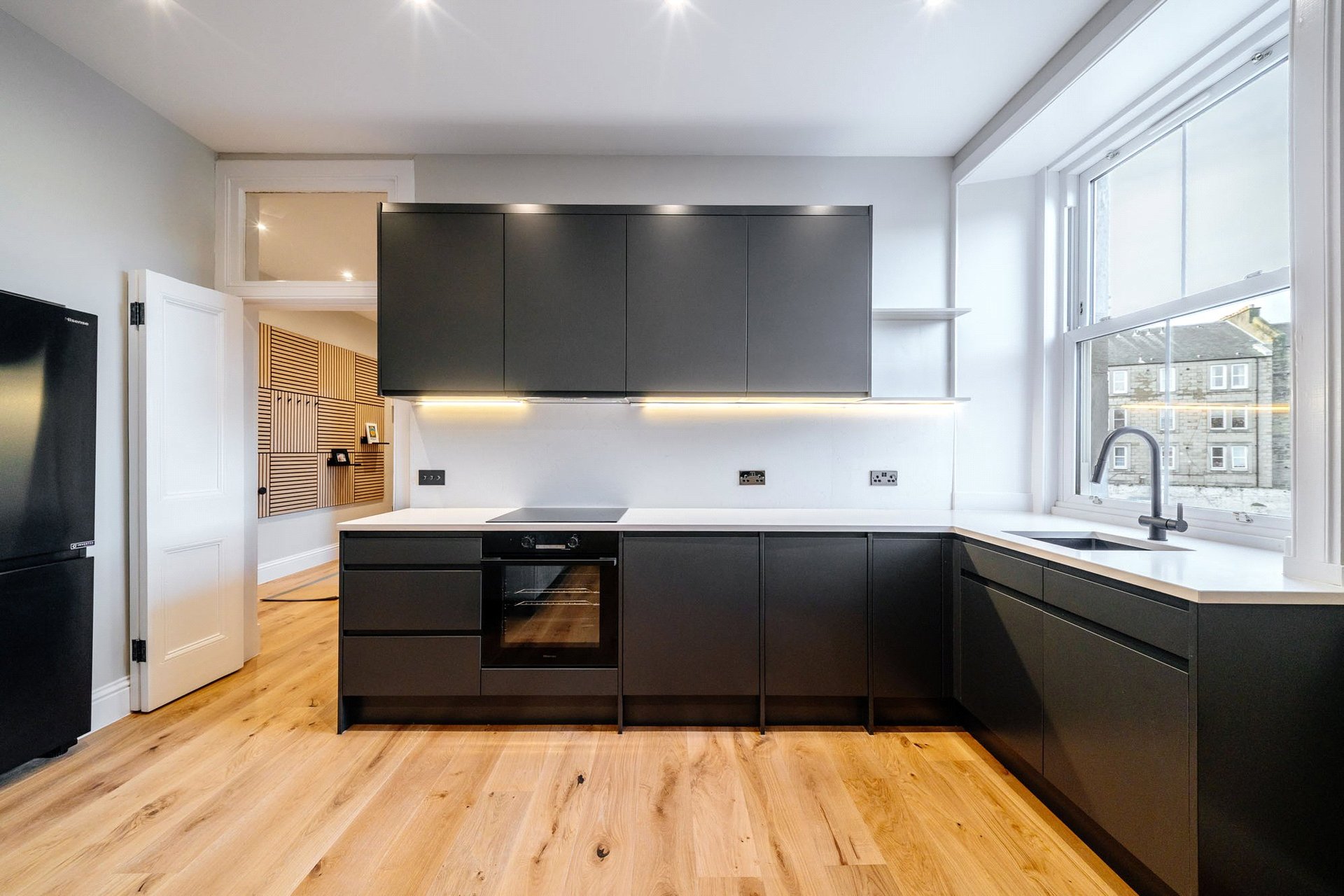 248/3(1F3), Leith Walk, Edinburgh, EH6 5EL - Picture #1