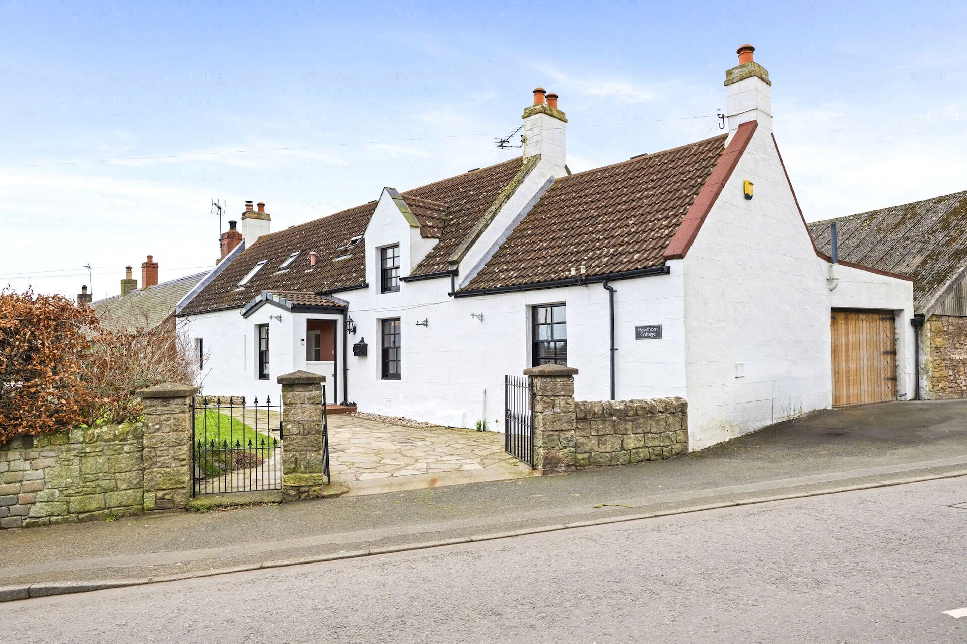 Hawthorn Cottage, Hoprig Road, Cockburnspath, Scottish Borders, TD13 5YF - Picture #1