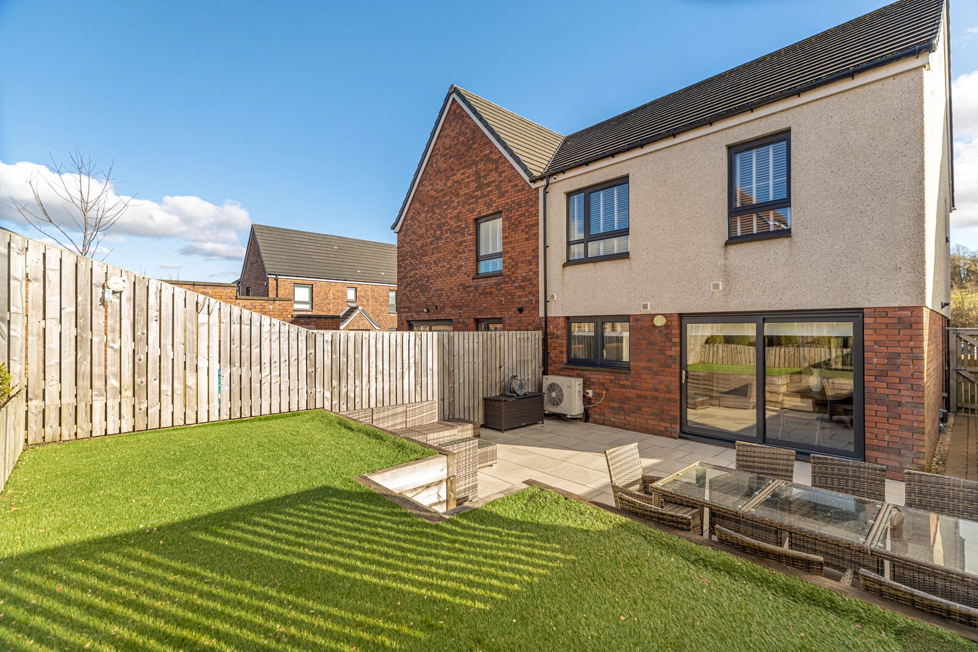 30 Calico Road, Newton Mearns, Glasgow, G77 6GA - Picture #27