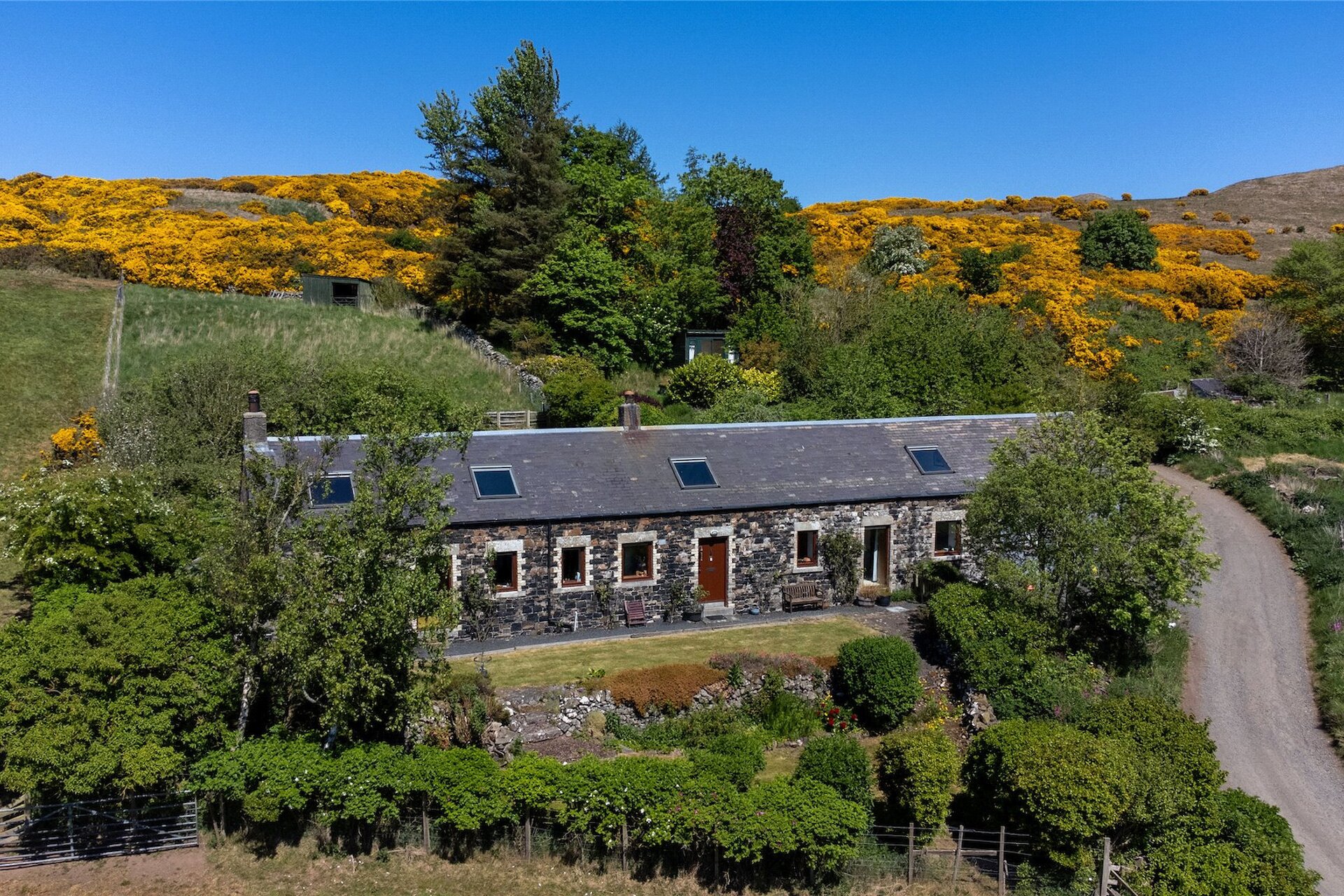 Brotherstone Cottage, Melrose, Scottish Borders, TD6 9DT - Picture #1