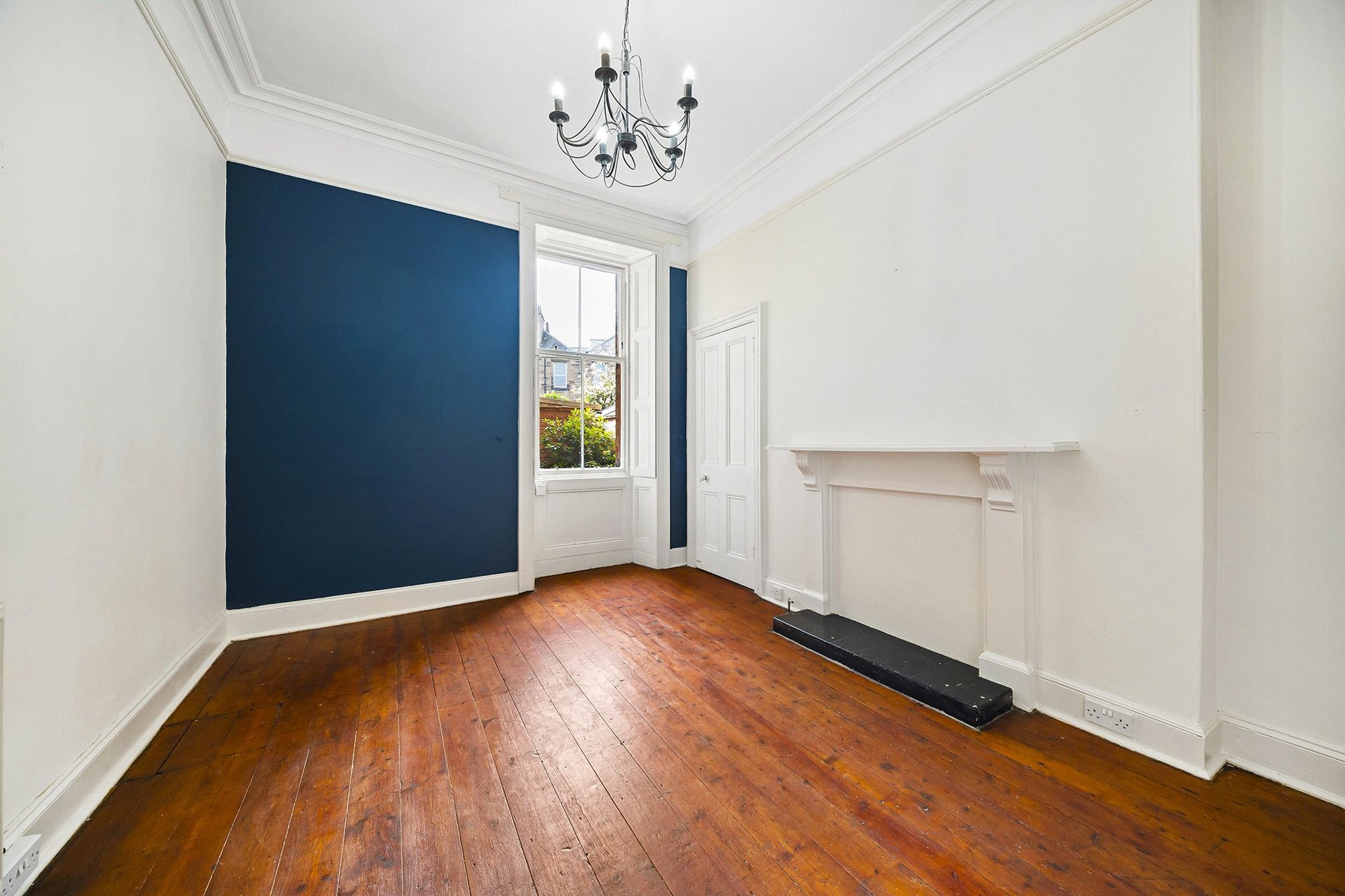 8 Braidburn Crescent, Edinburgh, EH10 6EN - Picture #11