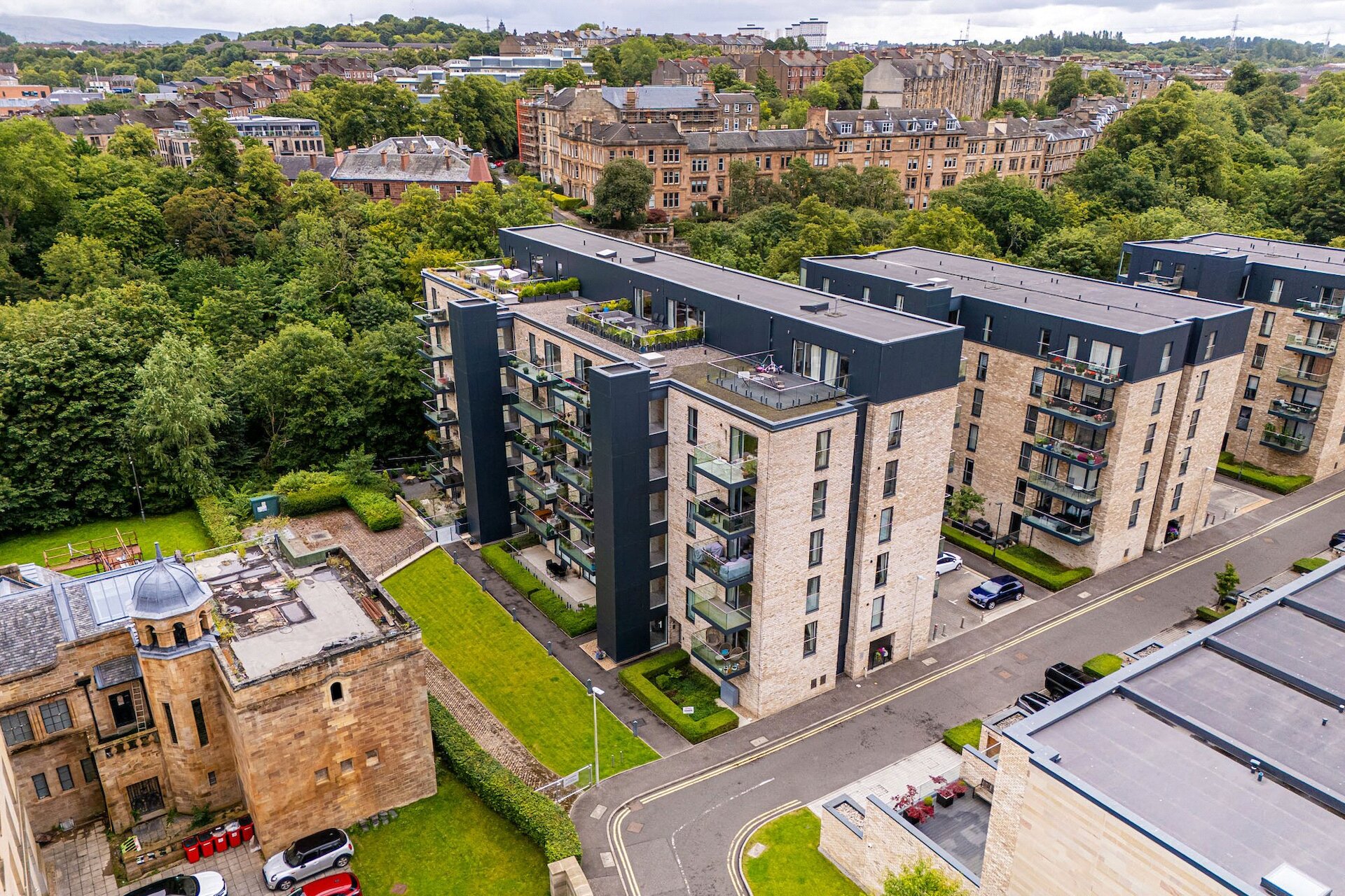 Flat 4/1, 1 Hamilton Gardens, Botanics, Glasgow, G12 8BD - Picture #1