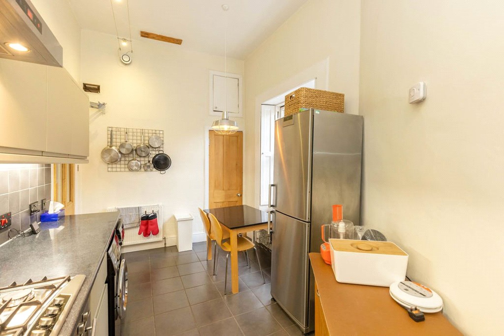 12/8 Atholl Place, Edinburgh, Midlothian, EH3 8HP - Picture #8