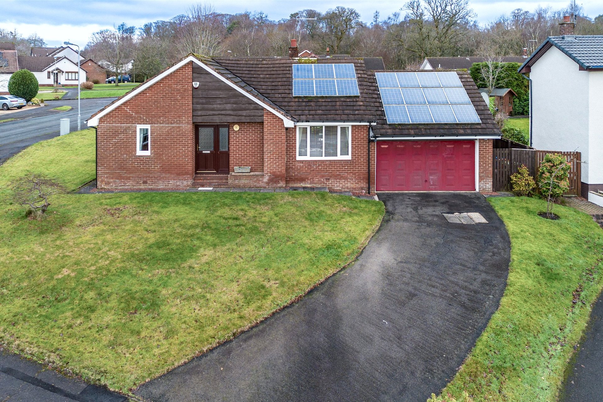 1 Dunmore Drive, Milngavie, G62 6NZ - Picture #1