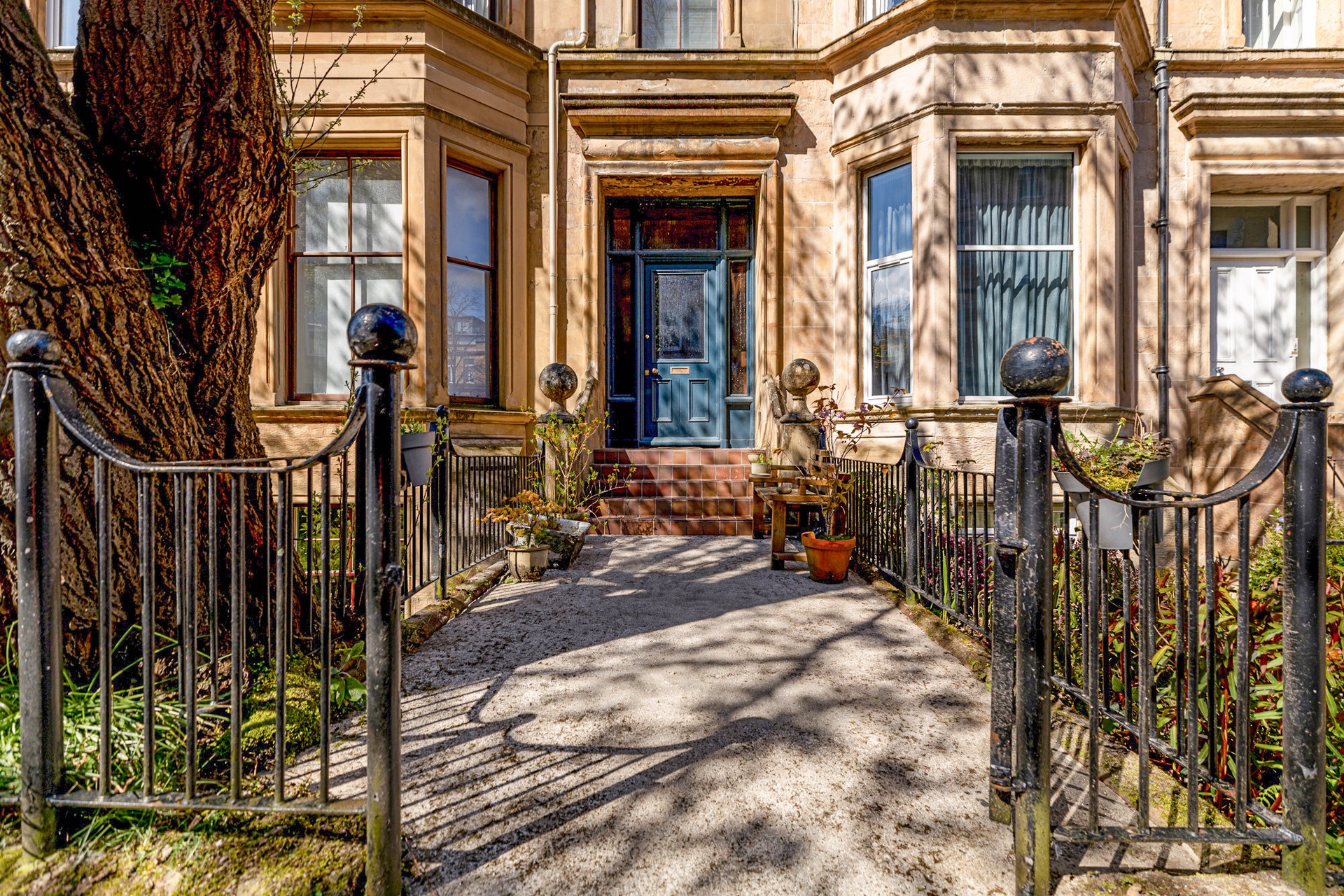 Top Flat, 40 Cecil Street, Glasgow, G12 8RJ - Picture #2