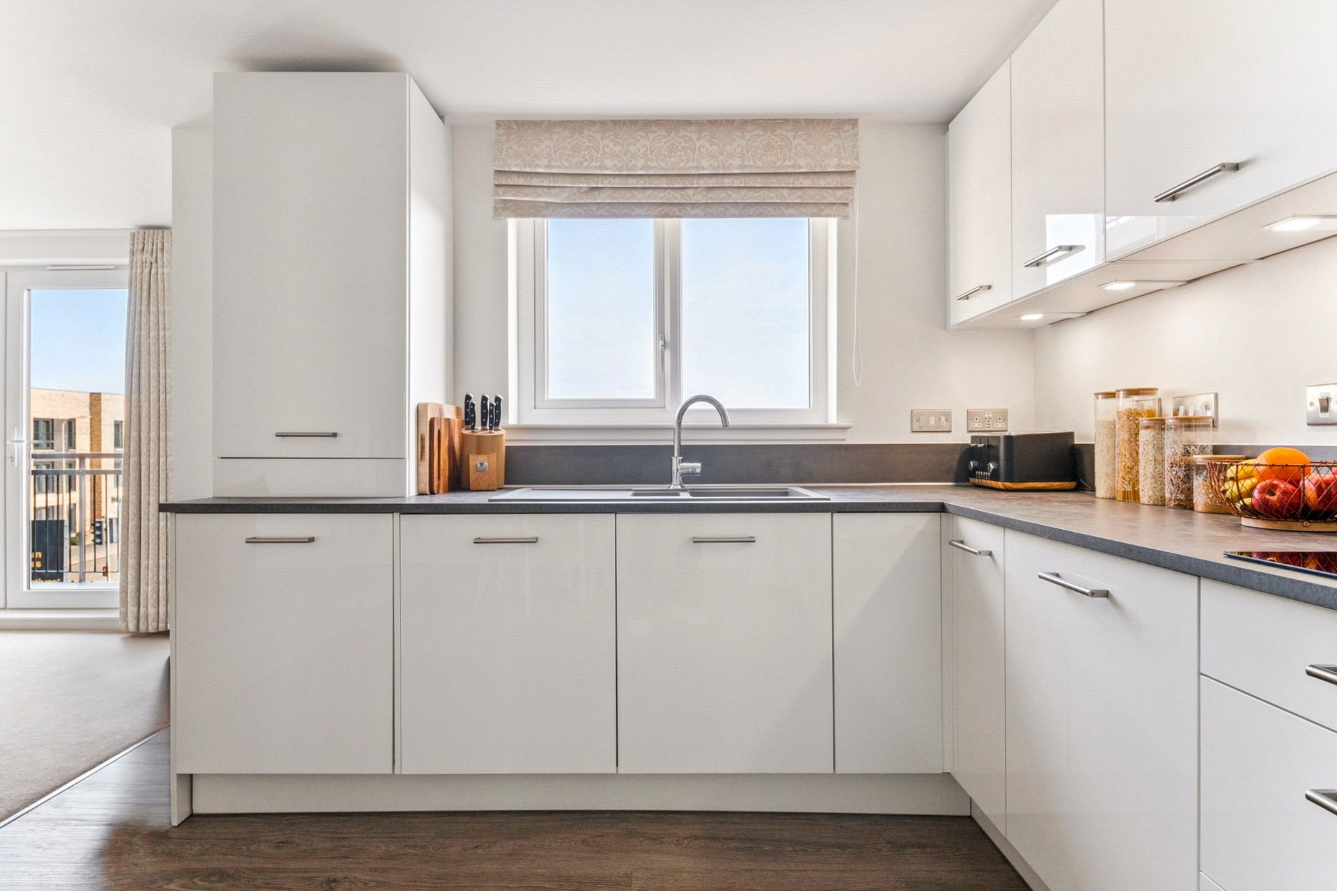 Flat 7, 2 Norwal Lane, West Craig, Edinburgh, EH12 0EE - Picture #6