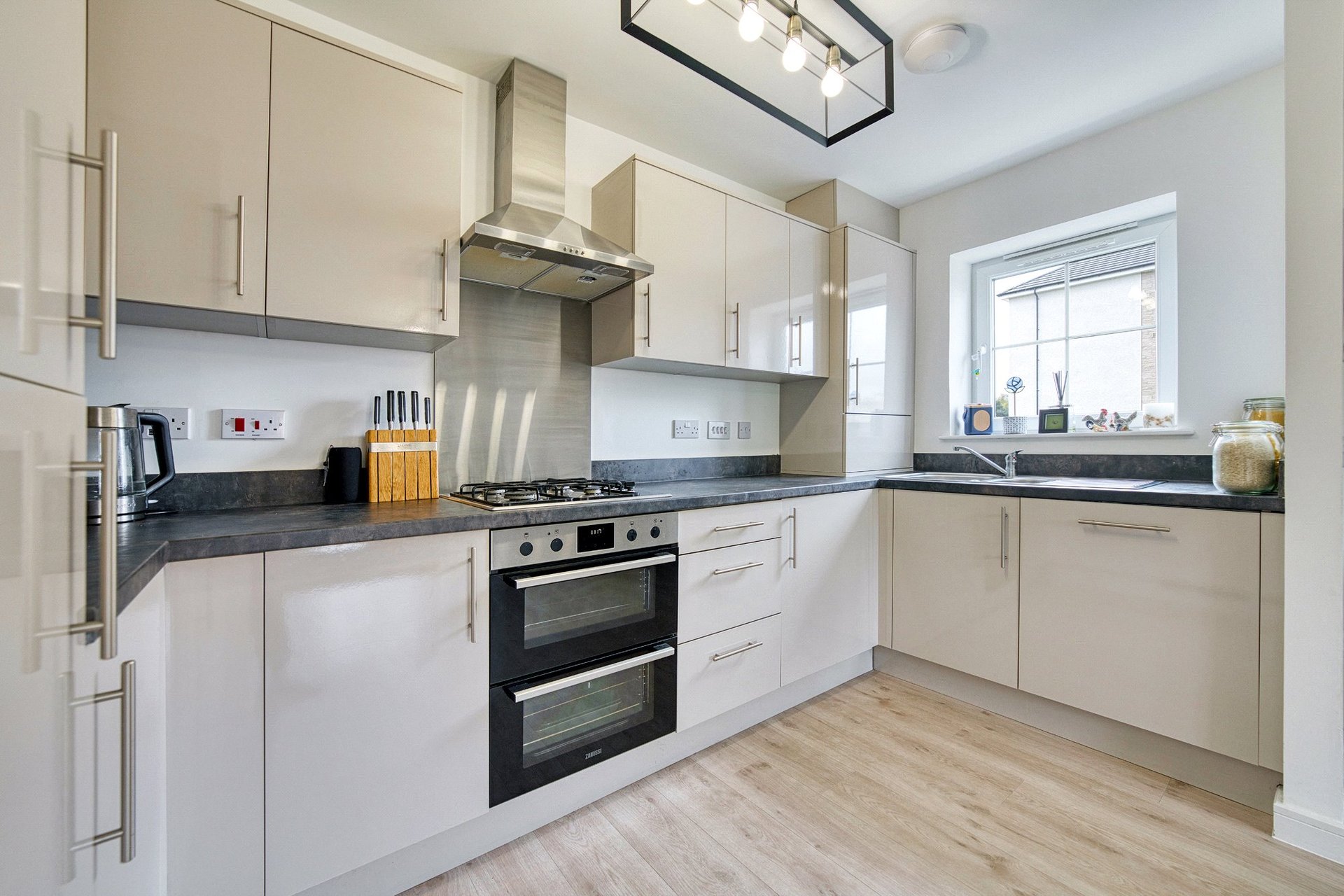 Flat 1/2, 233A, Thornliebank Road, Thornliebank, Glasgow, Glasgow City, G46 7RG - Picture #9