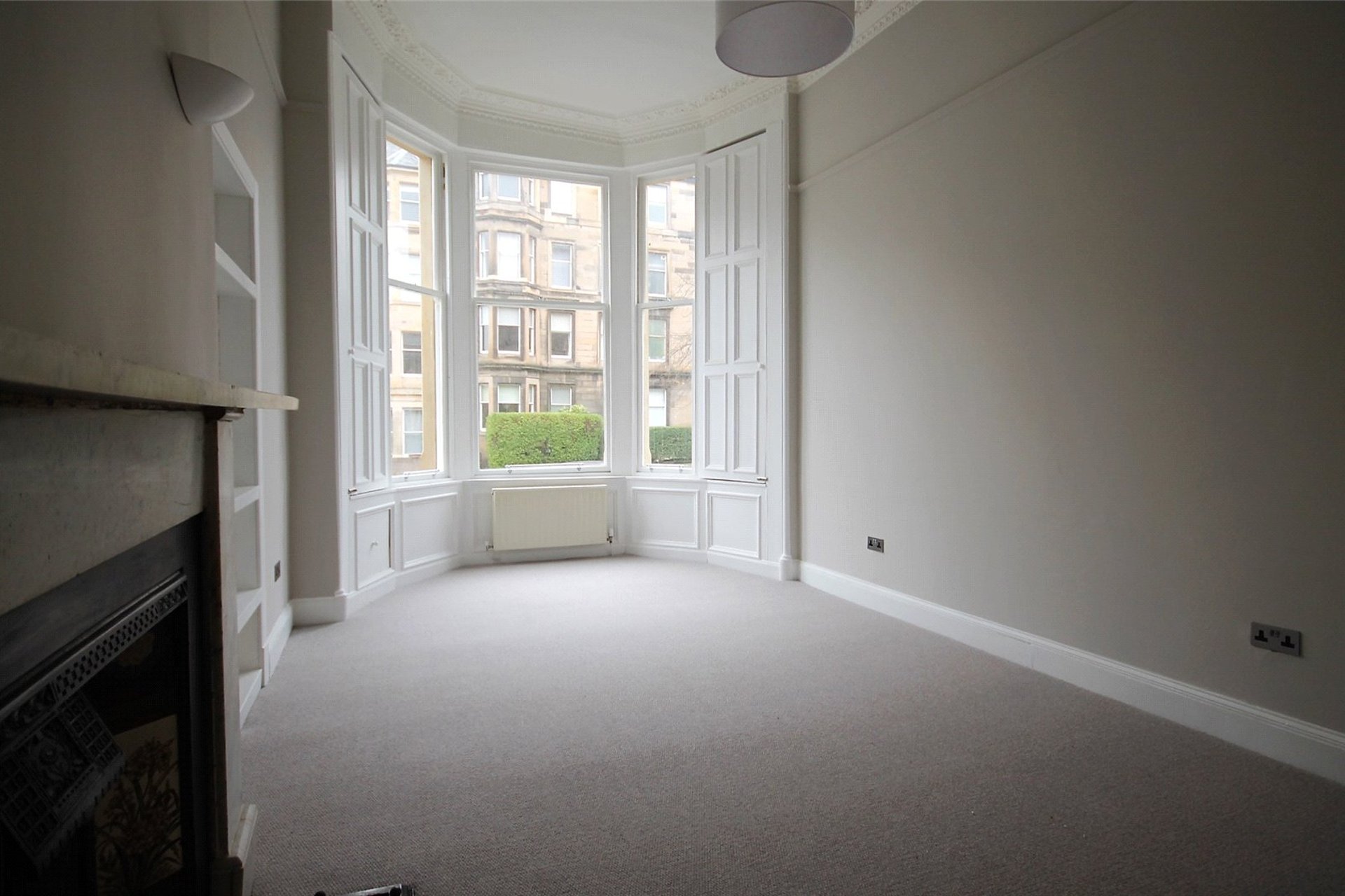 30 Hillside Street, Edinburgh, EH7 5HB - Picture #2