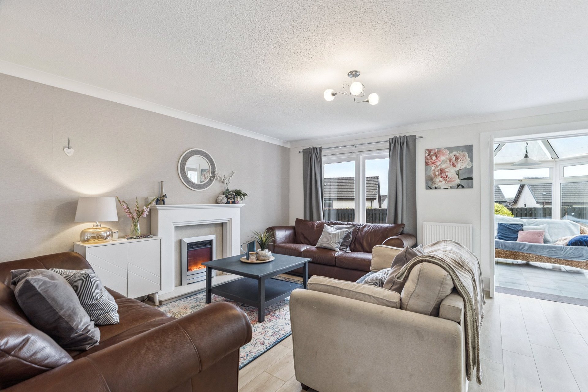 9 Craighirst Road, Milngavie, G62 7RG - Picture #3