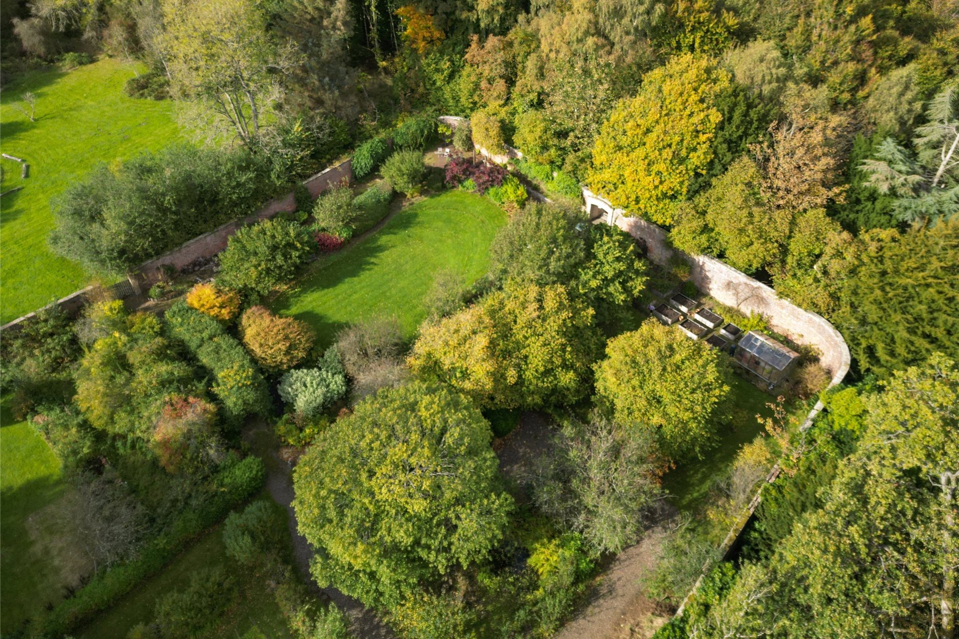 6 Inzievar Courtyard, Dunfermline, Fife, KY12 8HB - Picture #3