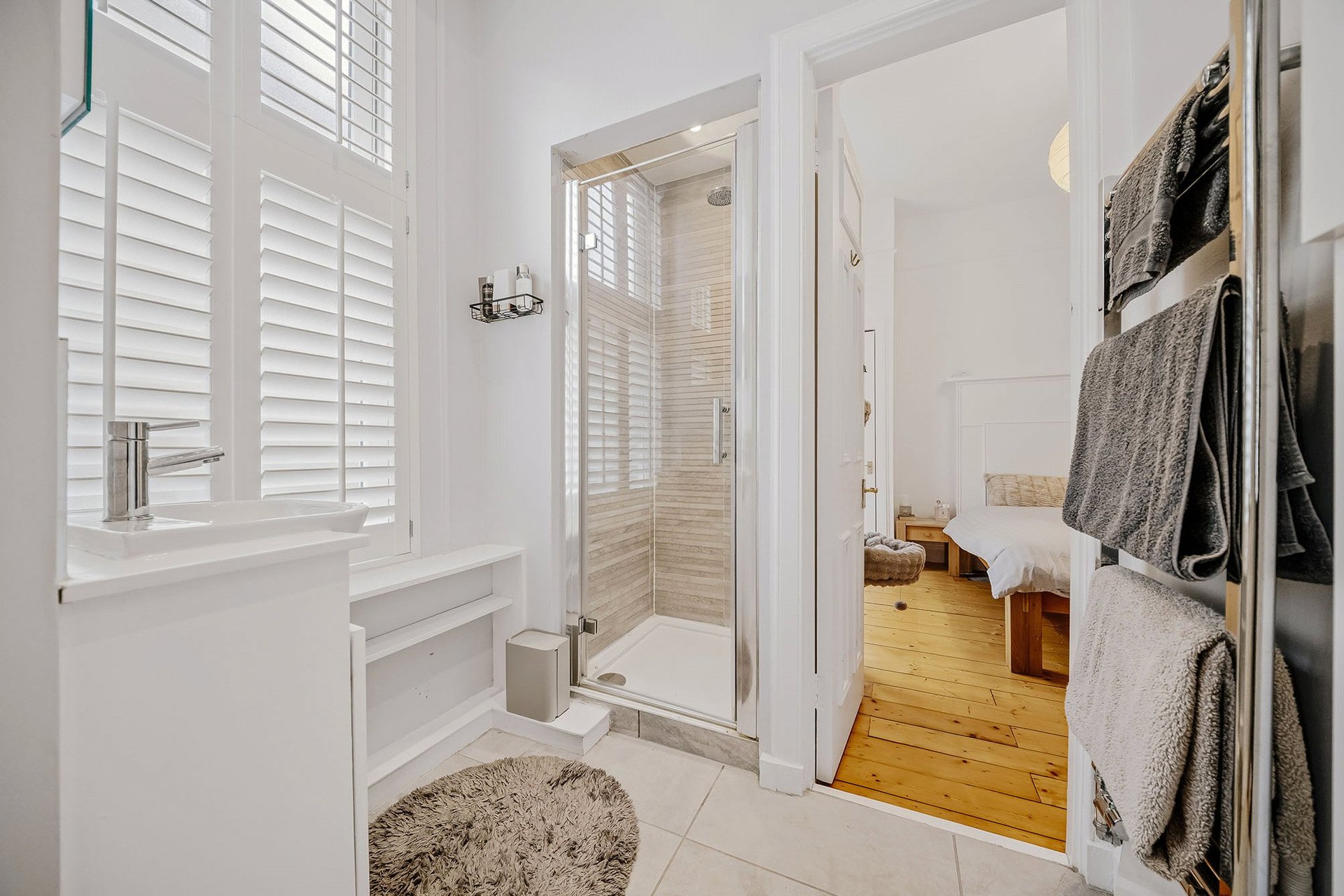 Flat 2, 4 Viewforth, Edinburgh, EH10 4JF - Picture #13