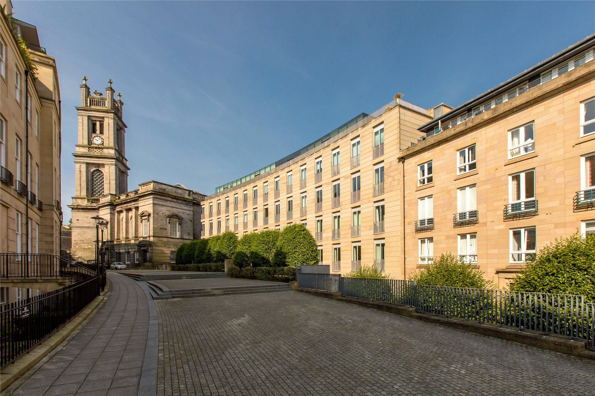 Flat 7, 5A, St. Vincent Place, Edinburgh, EH3 5BQ - Picture #1