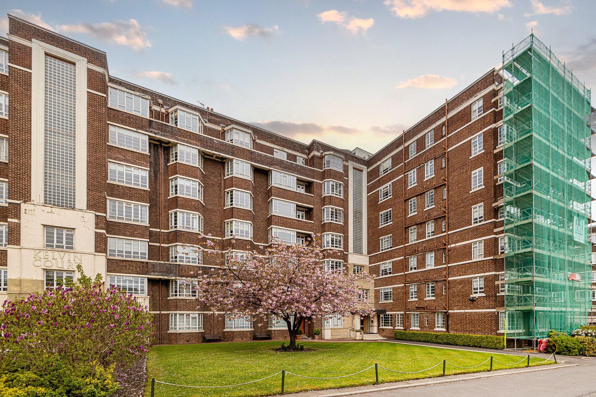 50 Kelvin Court, Kelvinside, Glasgow, G12 0AE - Picture #2