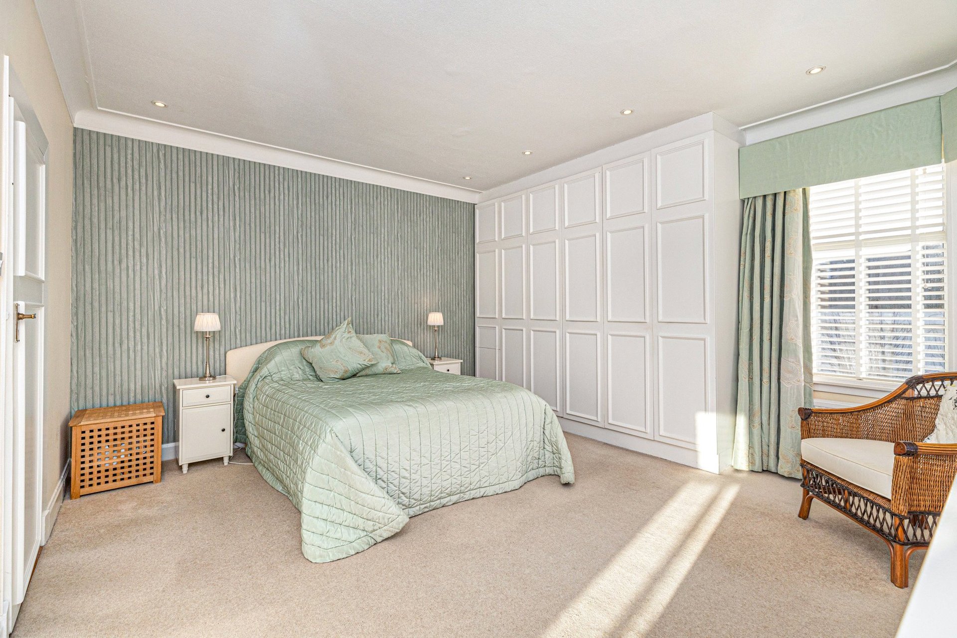 2 Burnside Road, Whitecraigs, Glasgow, East Renfrewshire, G46 6TT - Picture #26