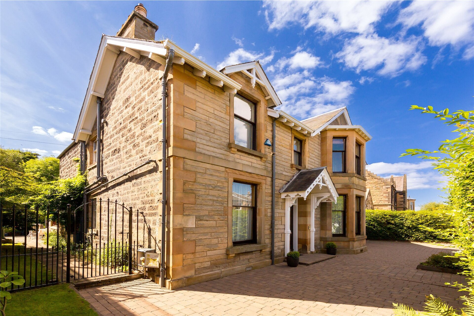 Murray House, 25 Argyle Crescent, Edinburgh, Midlothian, EH15 2QE - Picture #1