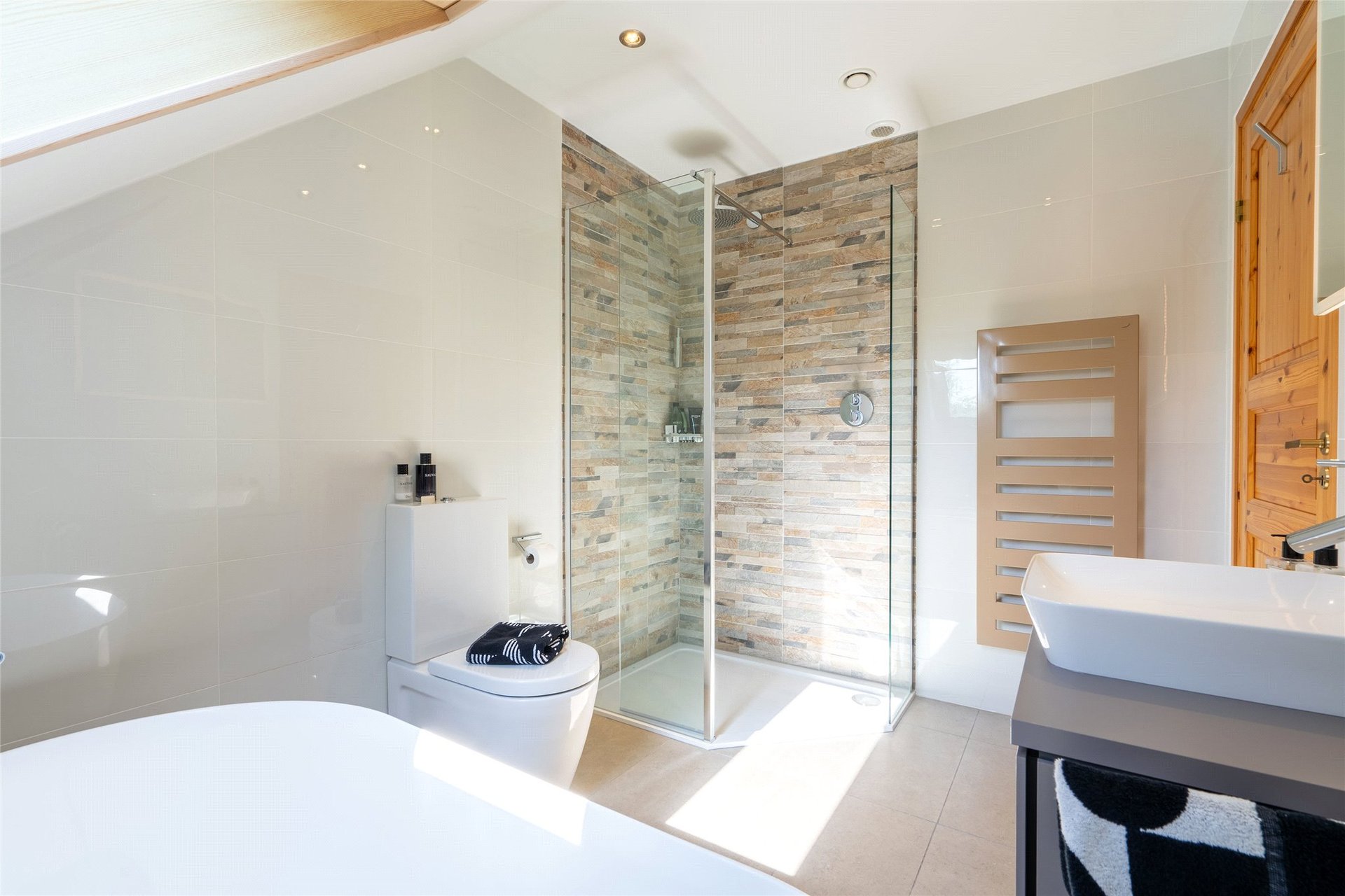 6 Woodend Crescent, Ettrickbridge, Selkirk, Scottish Borders, TD7 5JQ - Picture #18