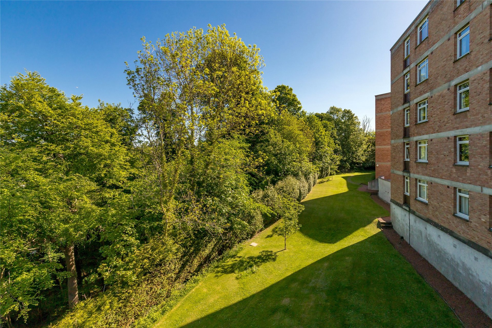 Flat 6, Almond Court West, 3 Braehead Park, Edinburgh, Midlothian, EH4 6AY - Picture #16