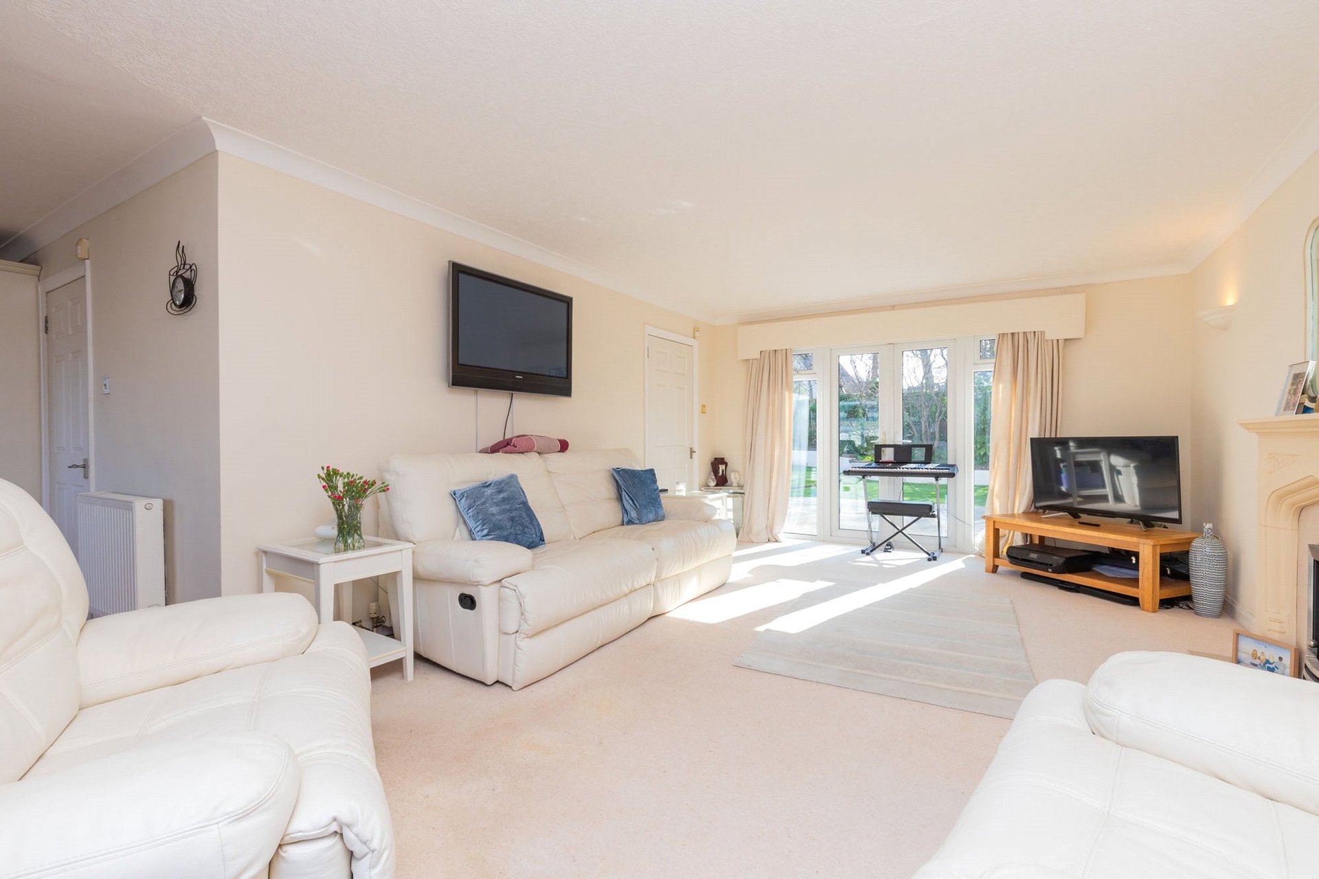 9 Kirkdene Bank, Newton Mearns, Glasgow, East Renfrewshire, G77 5RG - Picture #11