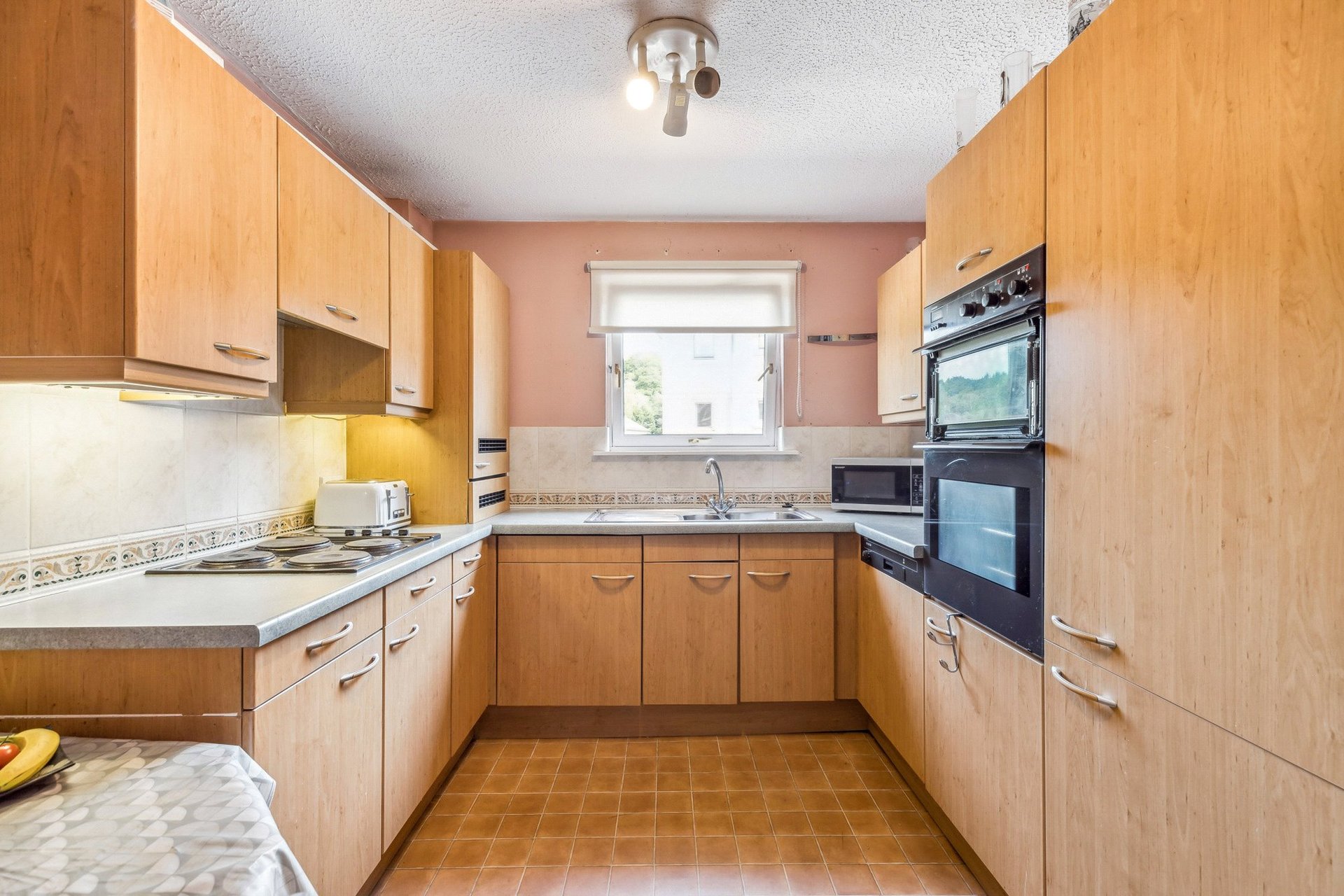 1 Burnmouth Place, Bearsden, G61 3PG - Picture #7
