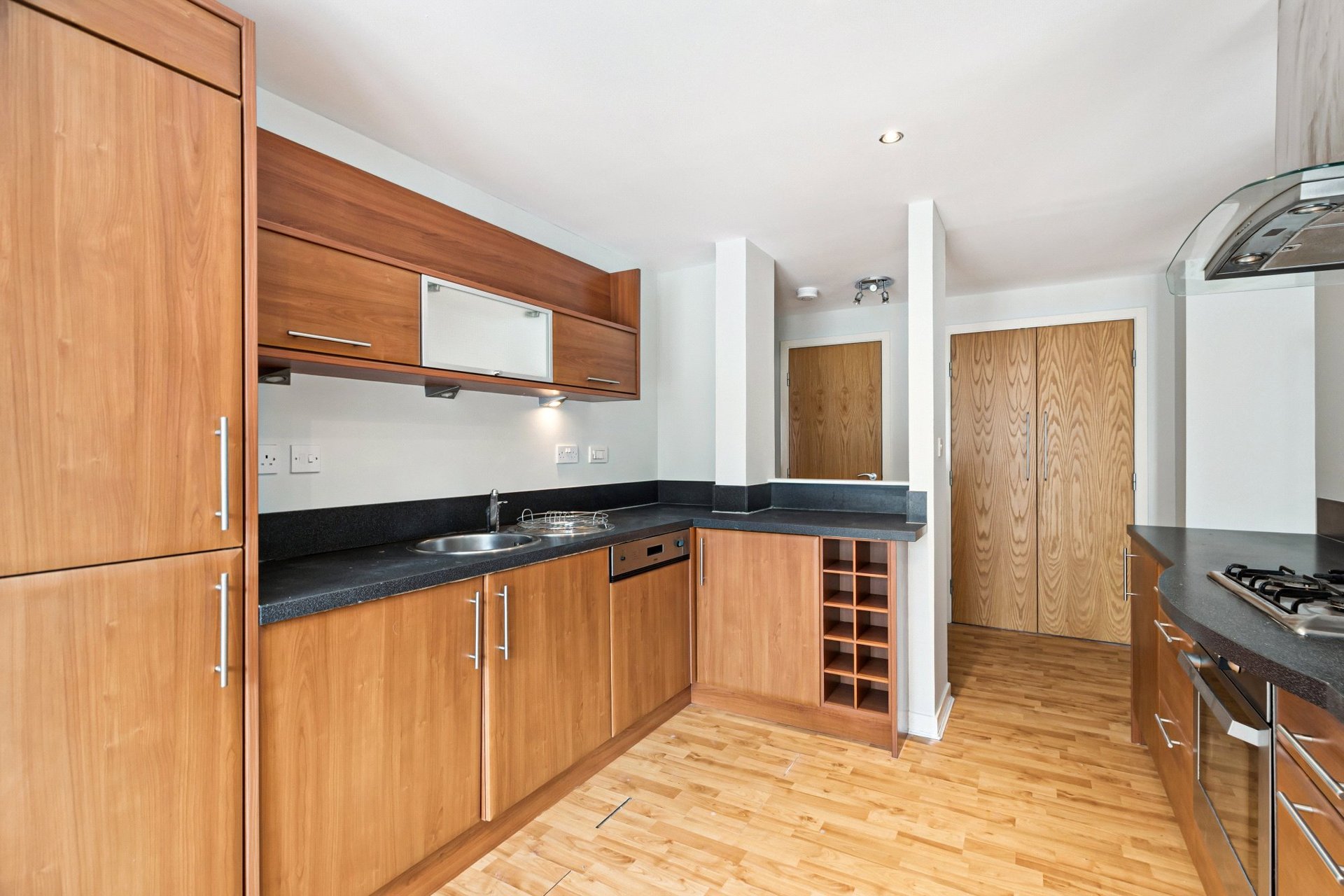 8/4 East Pilton Farm Rigg, Edinburgh, Midlothian, EH5 2GD - Picture #4