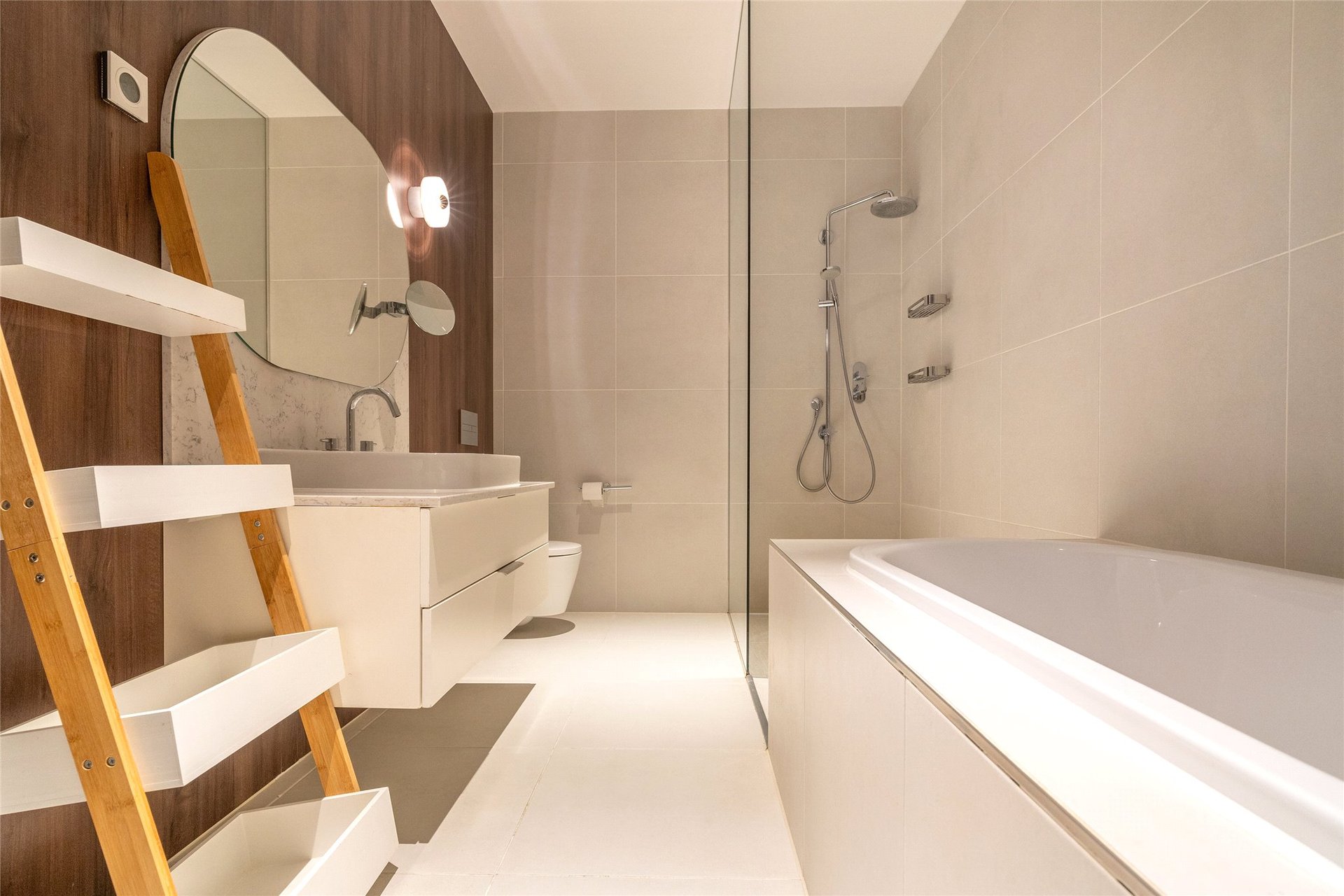 Apartment 3, 3 St Andrew Square, New Town, Edinburgh, EH2 2BD - Picture #15