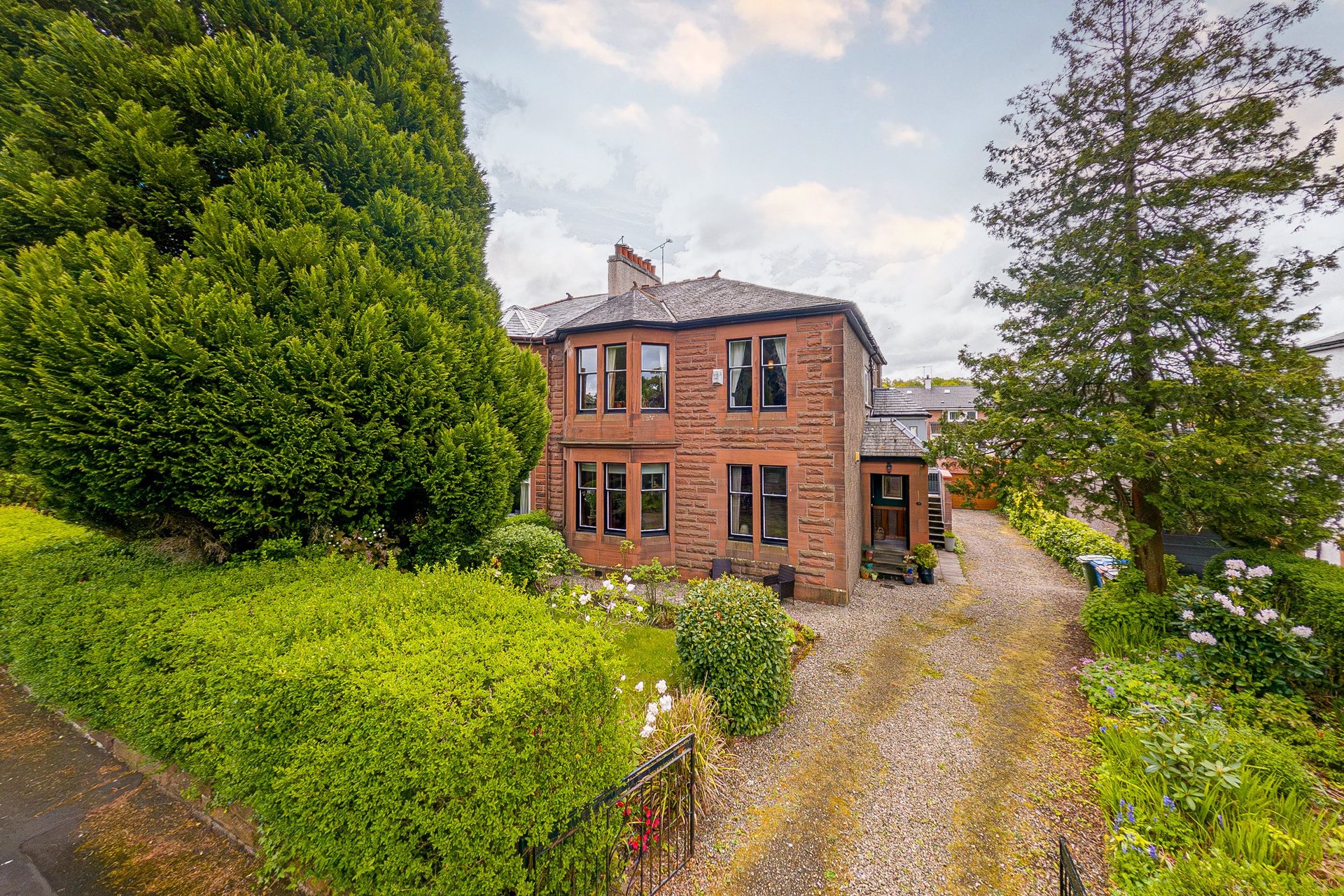 35A Torridon Avenue, Dumbreck, Glasgow, G41 5AT - Picture #2