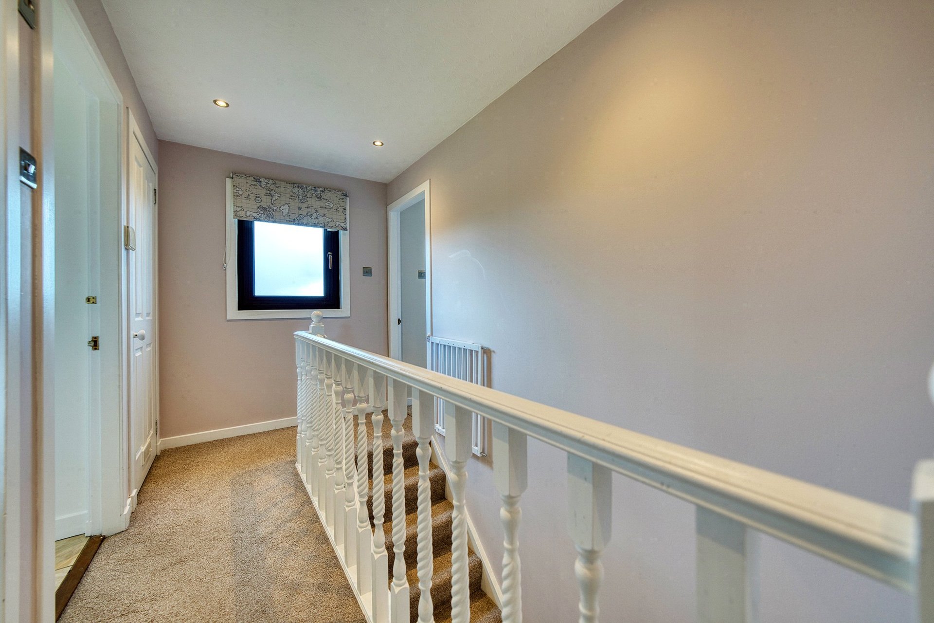 2 Lewis Place, Newton Mearns, Glasgow, G77 6TG - Picture #16