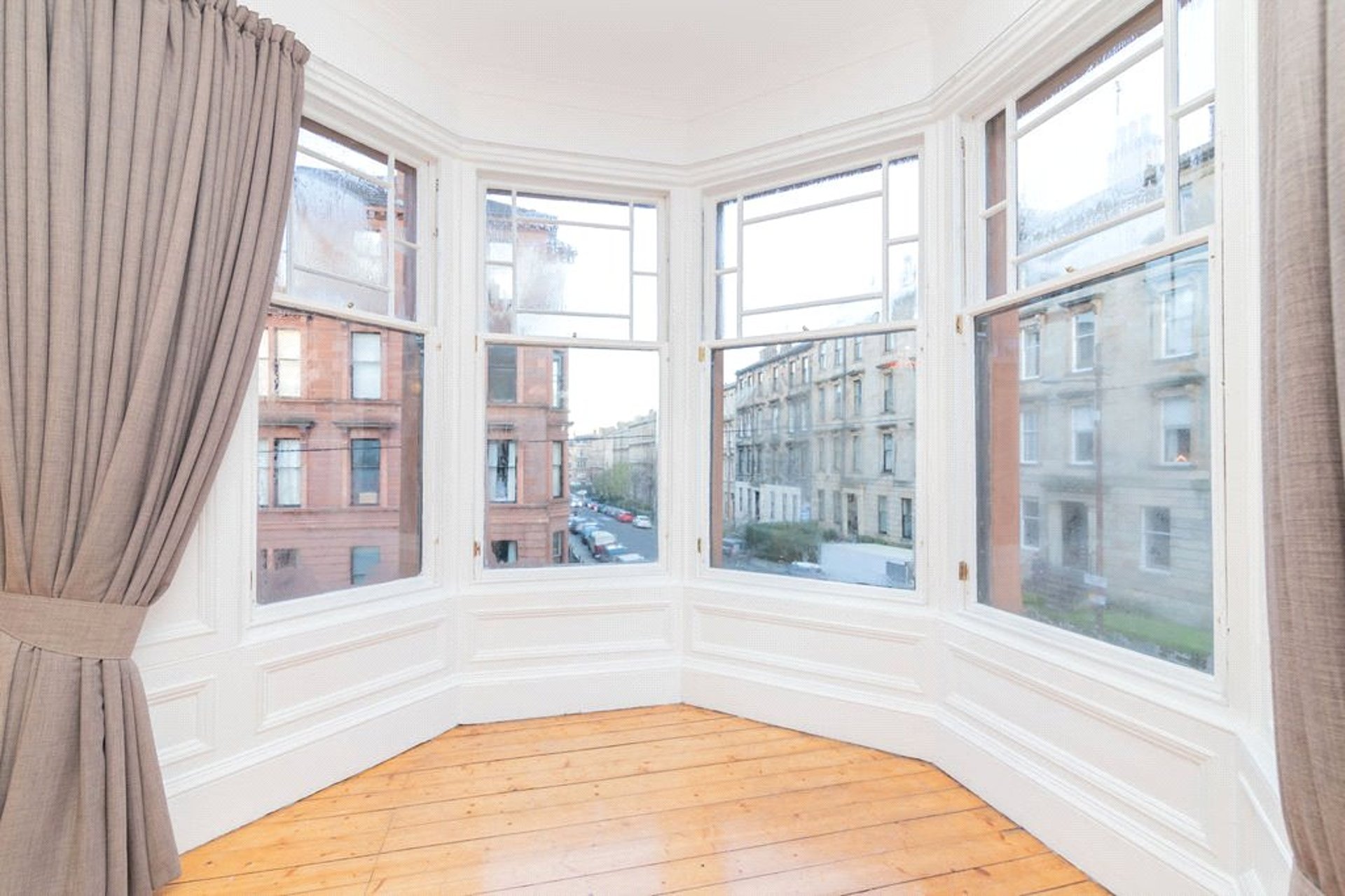 1/1, 42 Kersland Street, Glasgow, G12 8BT - Picture #7
