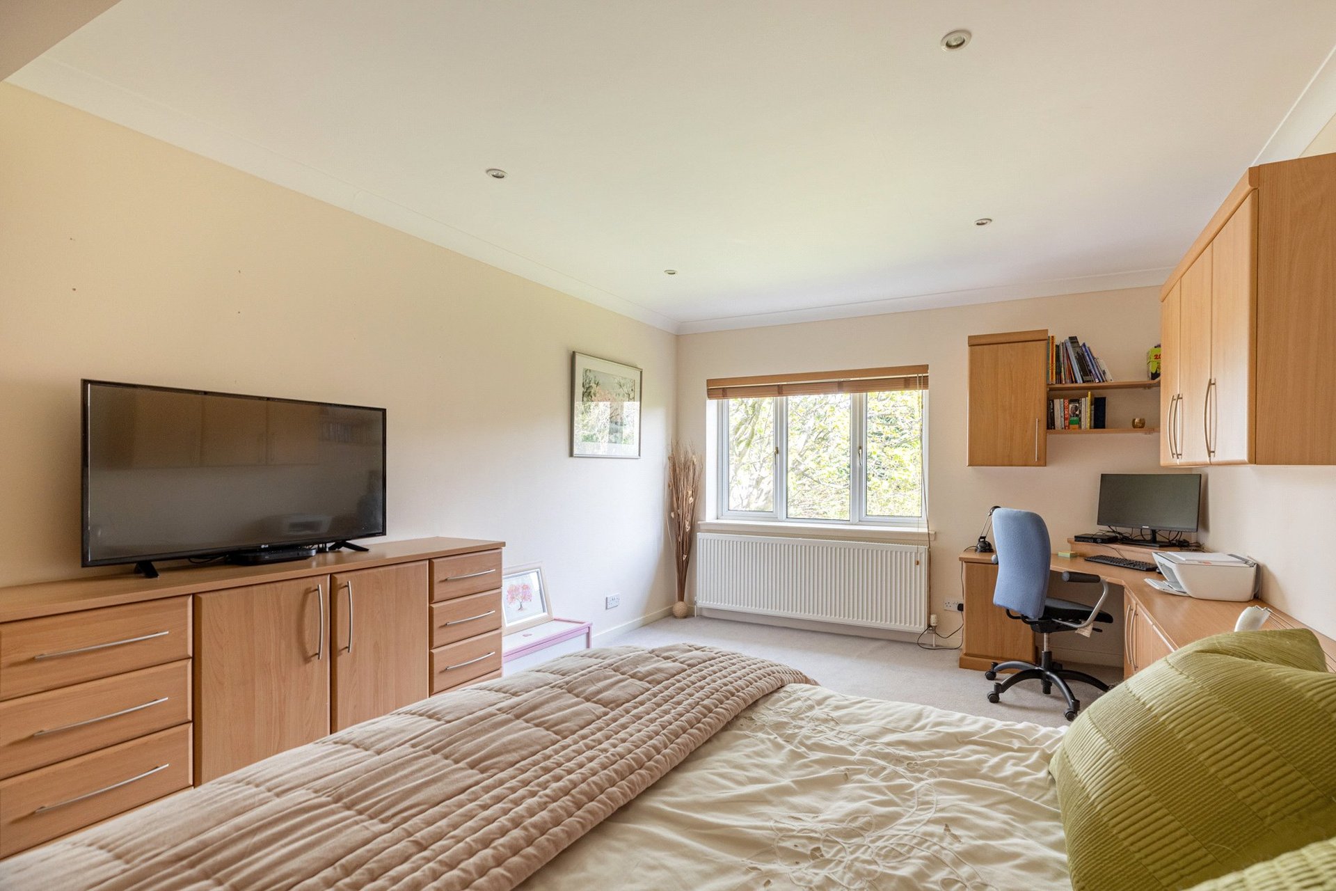 18 Falkland Avenue, Newton Mearns, Glasgow, G77 5DR - Picture #30